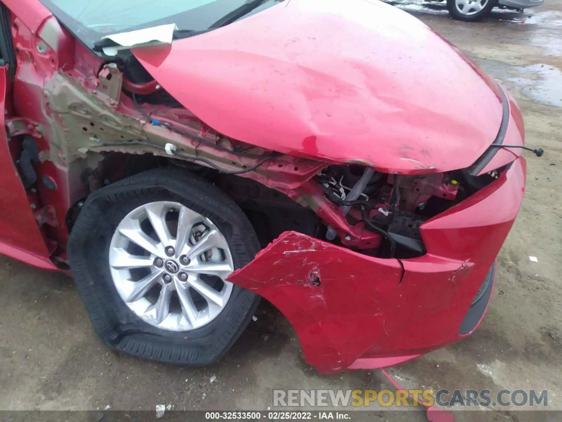 6 Photograph of a damaged car 5YFHPRAE7LP019622 TOYOTA COROLLA 2020