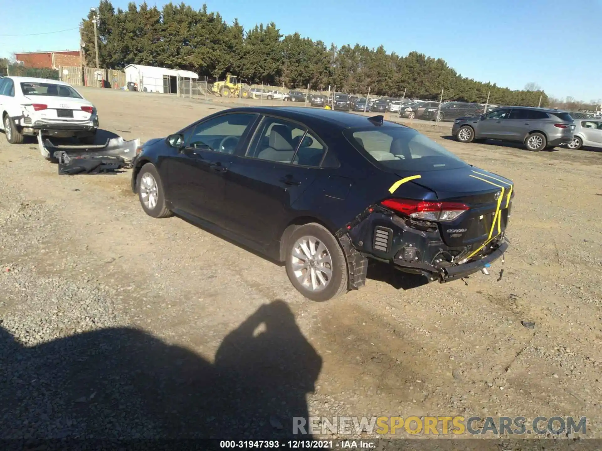 3 Photograph of a damaged car 5YFHPRAE7LP046349 TOYOTA COROLLA 2020