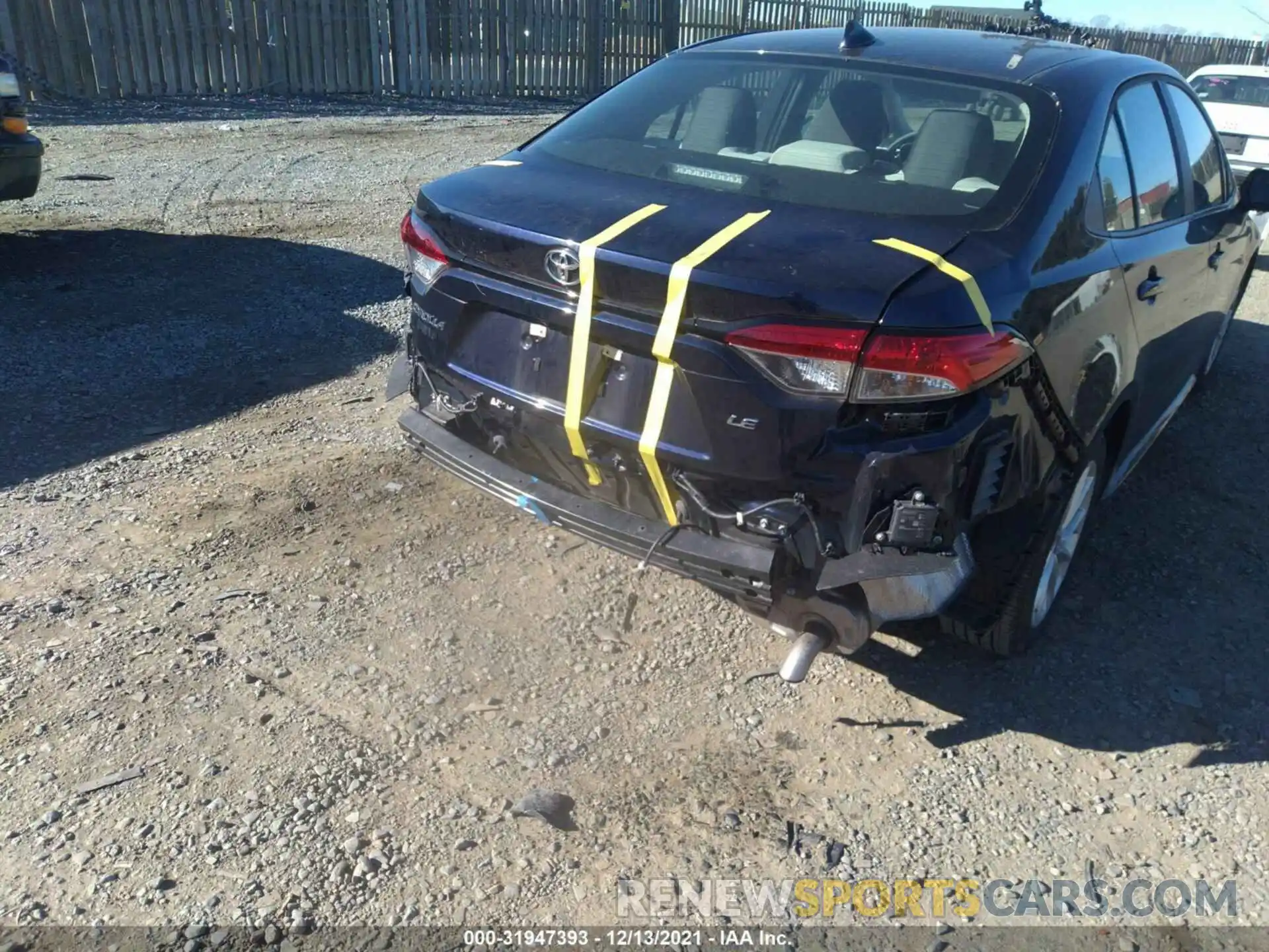 6 Photograph of a damaged car 5YFHPRAE7LP046349 TOYOTA COROLLA 2020