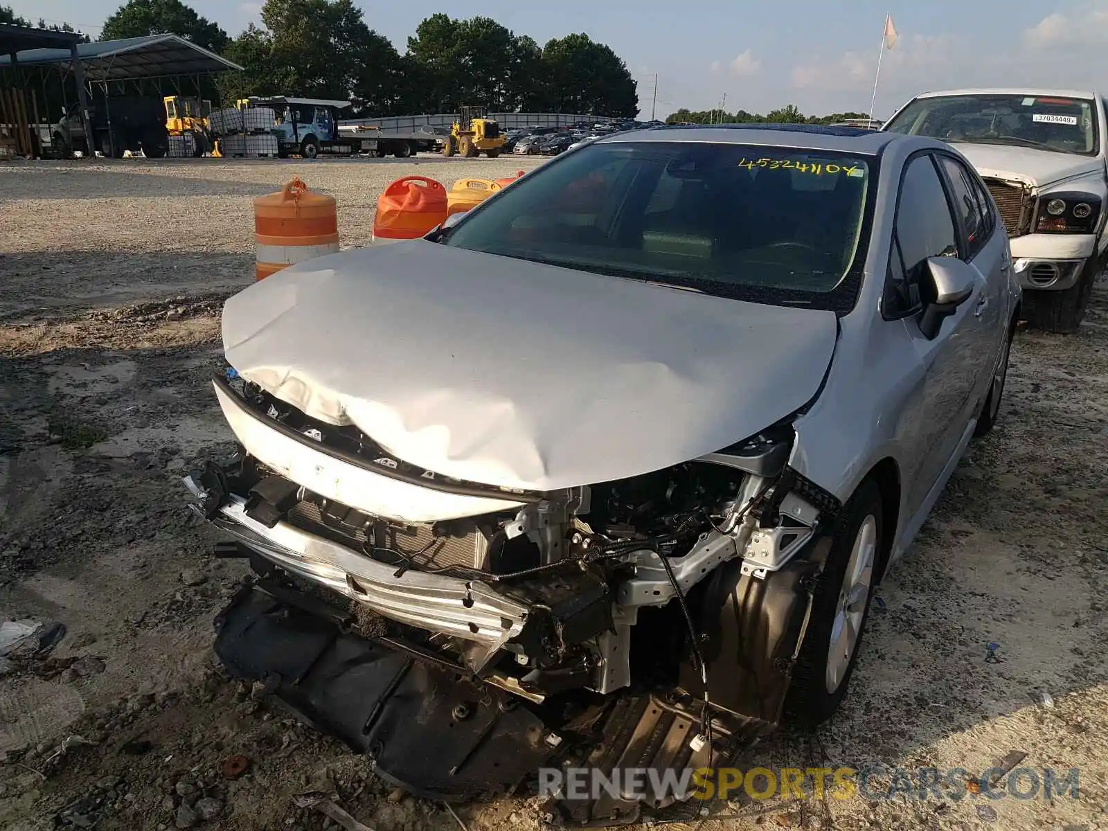 2 Photograph of a damaged car 5YFHPRAE7LP054189 TOYOTA COROLLA 2020