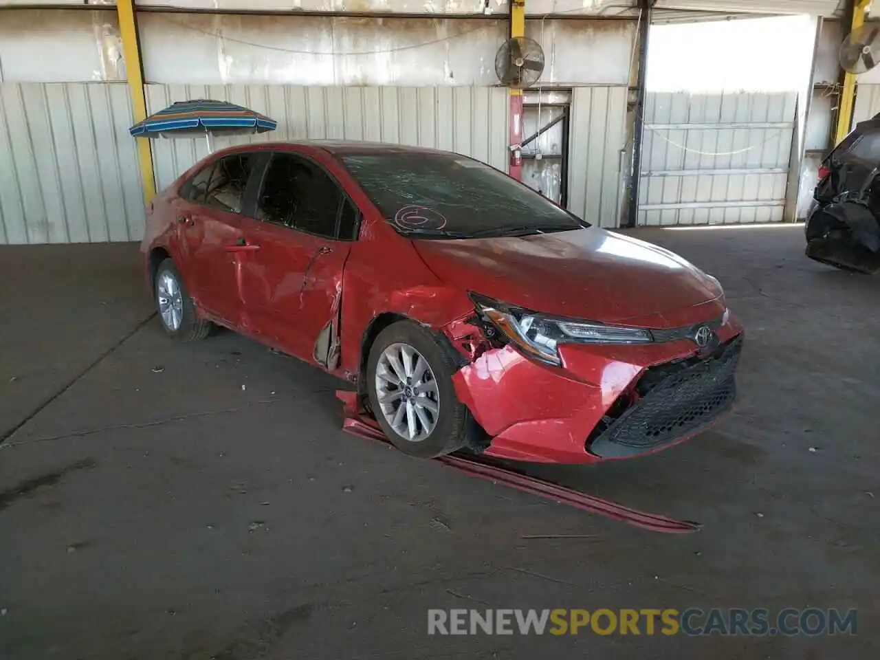 9 Photograph of a damaged car 5YFHPRAE7LP140392 TOYOTA COROLLA 2020