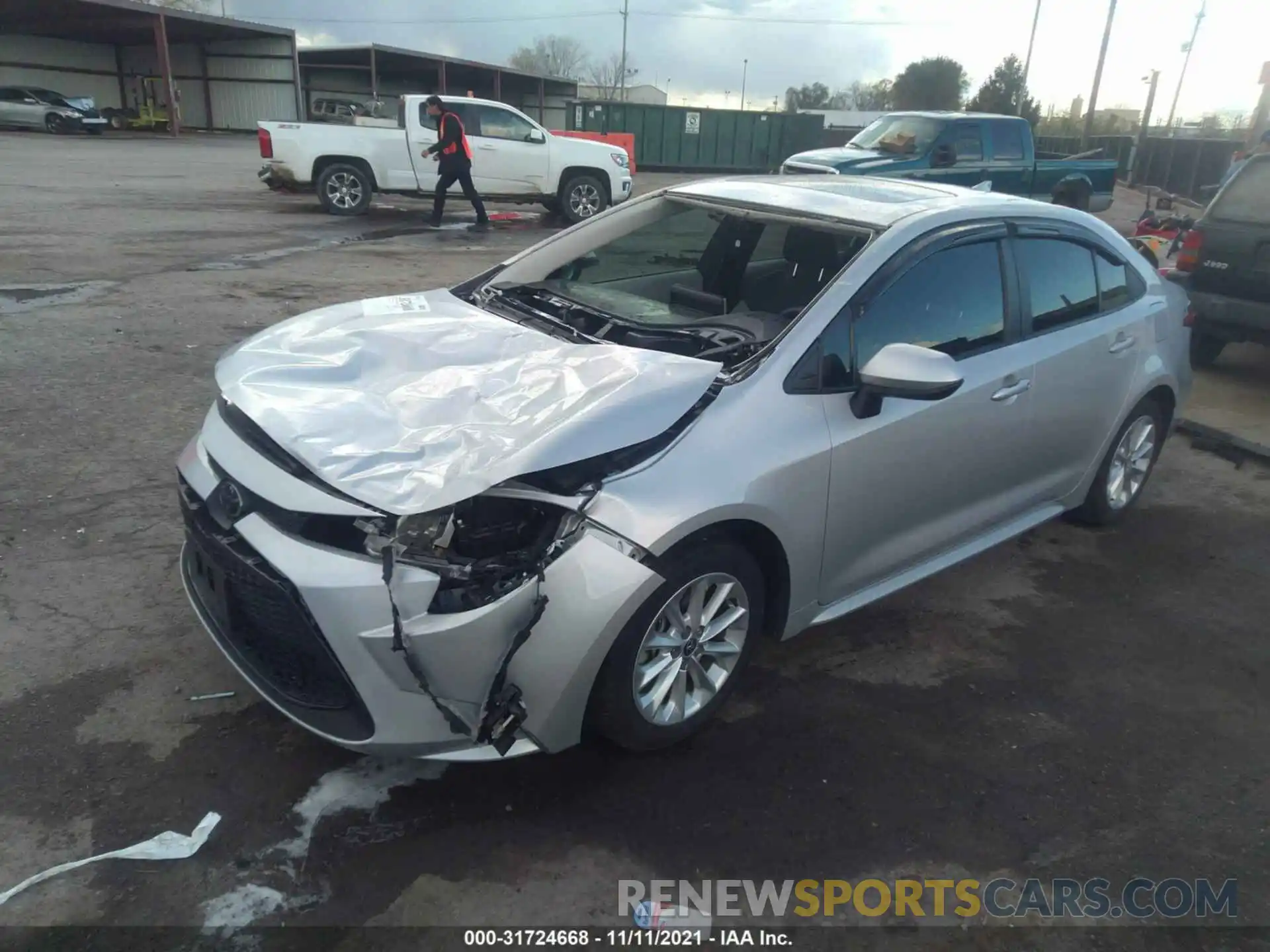 2 Photograph of a damaged car 5YFHPRAE8LP007169 TOYOTA COROLLA 2020