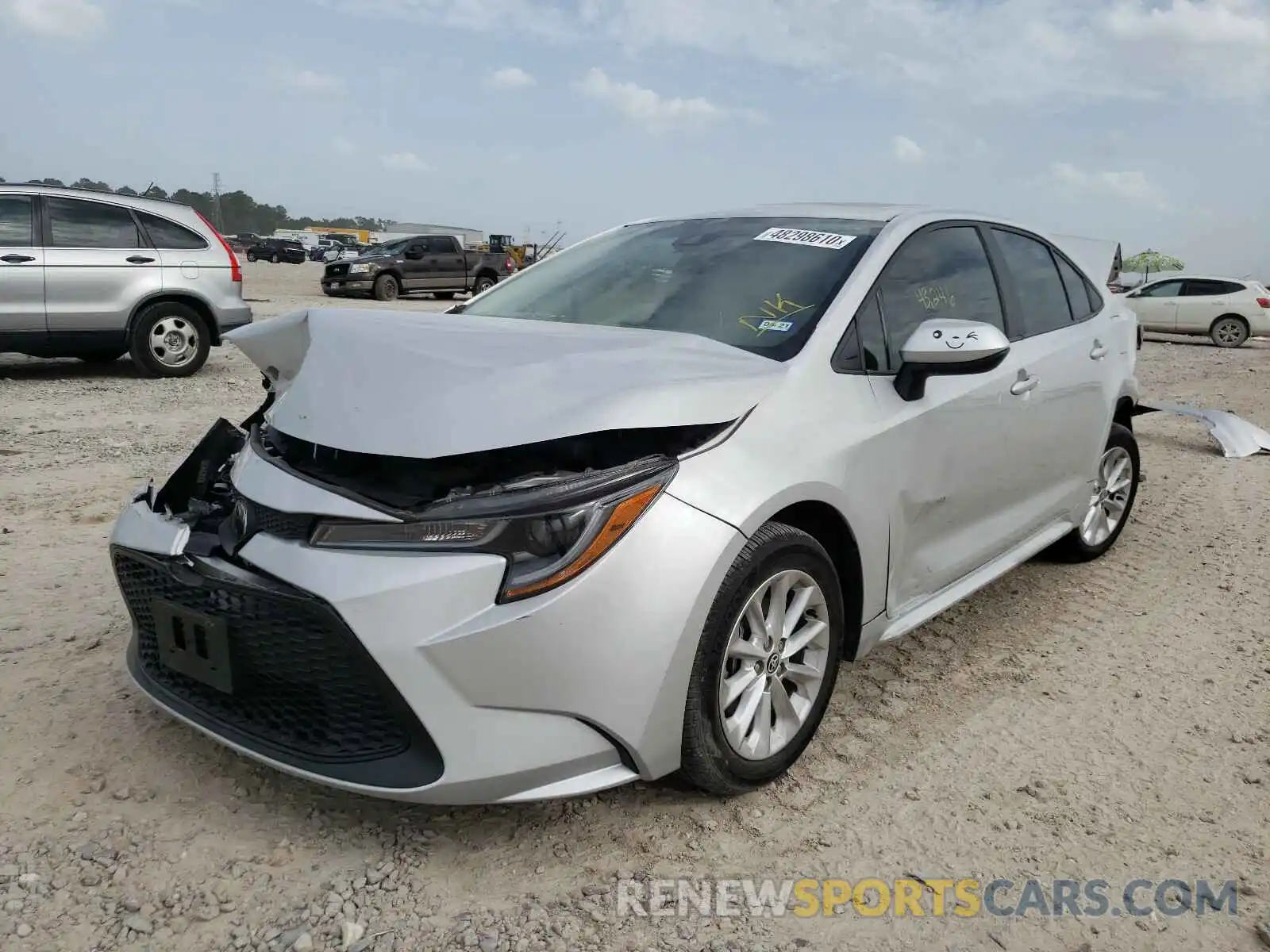 2 Photograph of a damaged car 5YFHPRAE8LP017569 TOYOTA COROLLA 2020