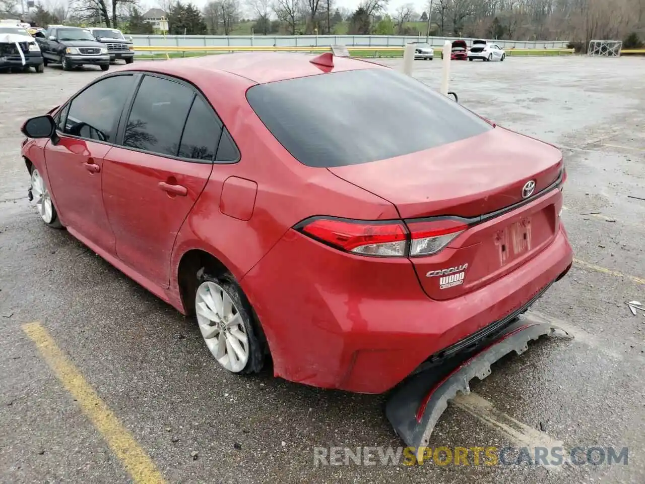 3 Photograph of a damaged car 5YFHPRAE8LP024778 TOYOTA COROLLA 2020