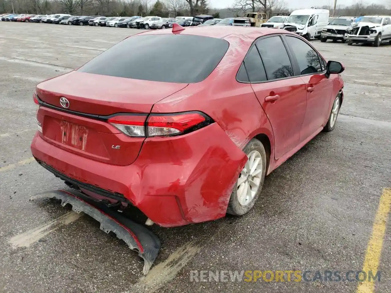 4 Photograph of a damaged car 5YFHPRAE8LP024778 TOYOTA COROLLA 2020