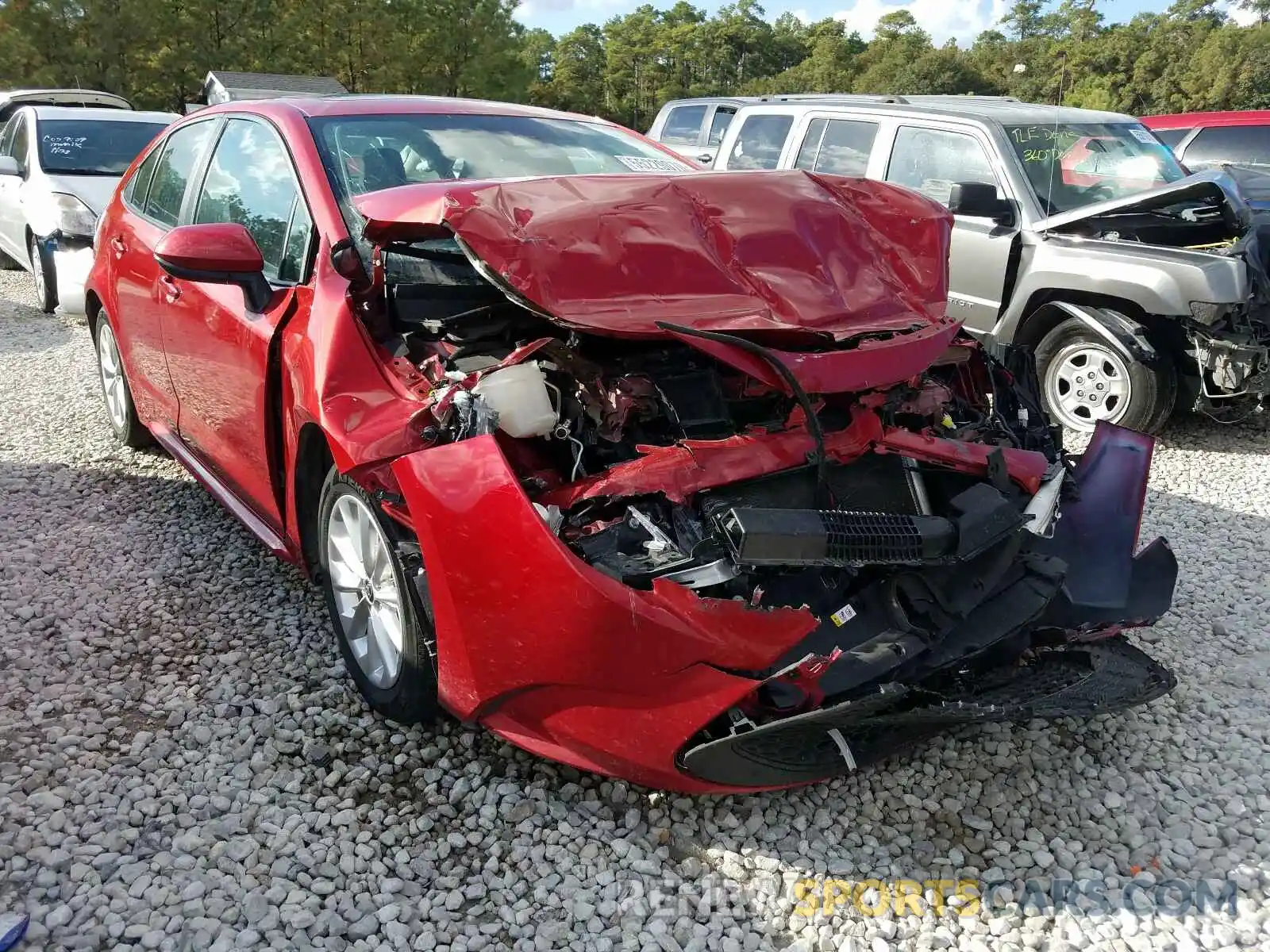 1 Photograph of a damaged car 5YFHPRAE8LP044190 TOYOTA COROLLA 2020