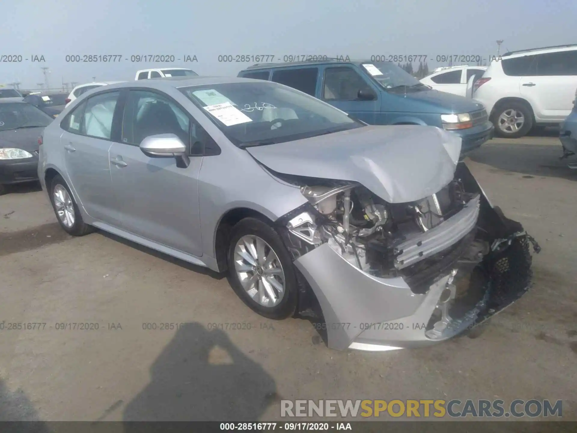 1 Photograph of a damaged car 5YFHPRAE8LP050331 TOYOTA COROLLA 2020