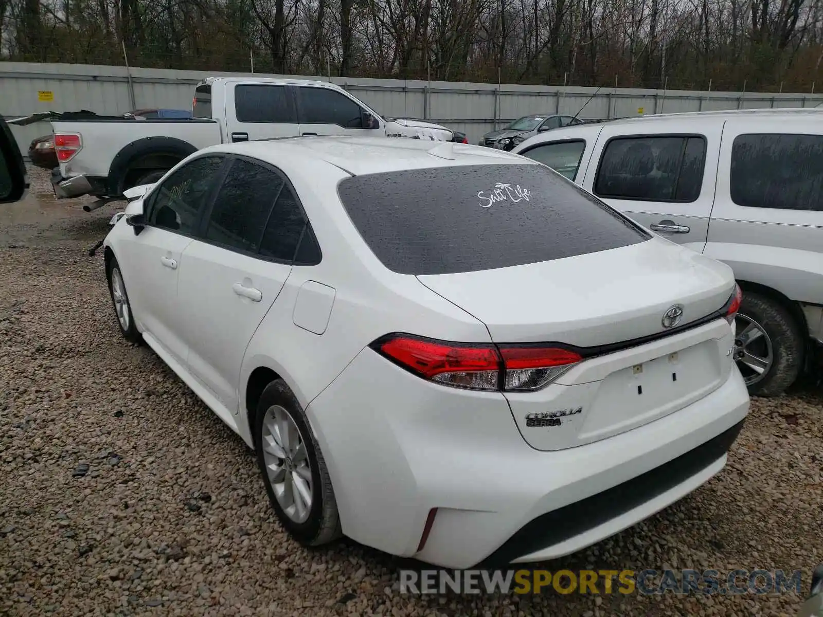 3 Photograph of a damaged car 5YFHPRAE8LP080459 TOYOTA COROLLA 2020