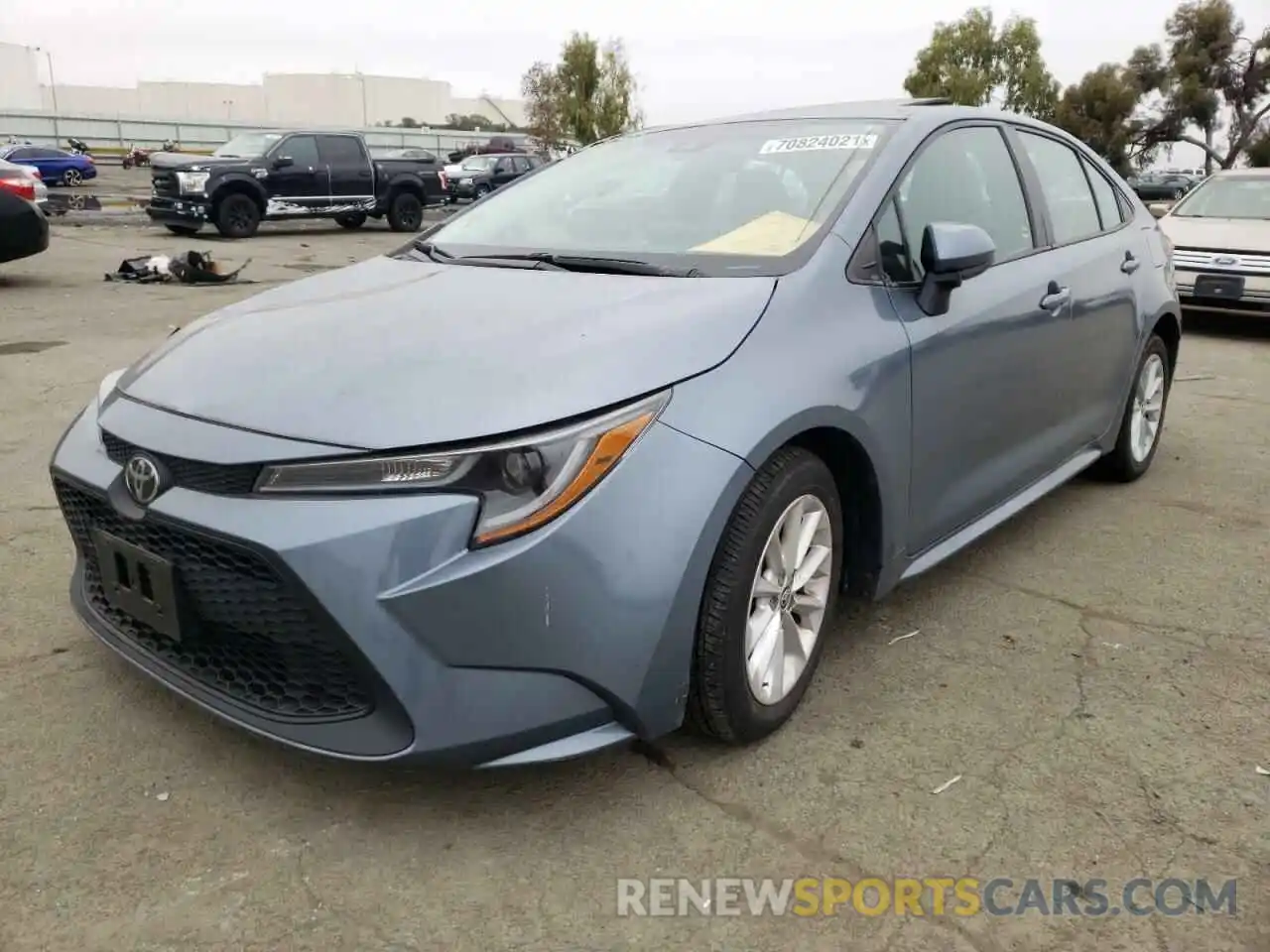 2 Photograph of a damaged car 5YFHPRAE9LP004913 TOYOTA COROLLA 2020