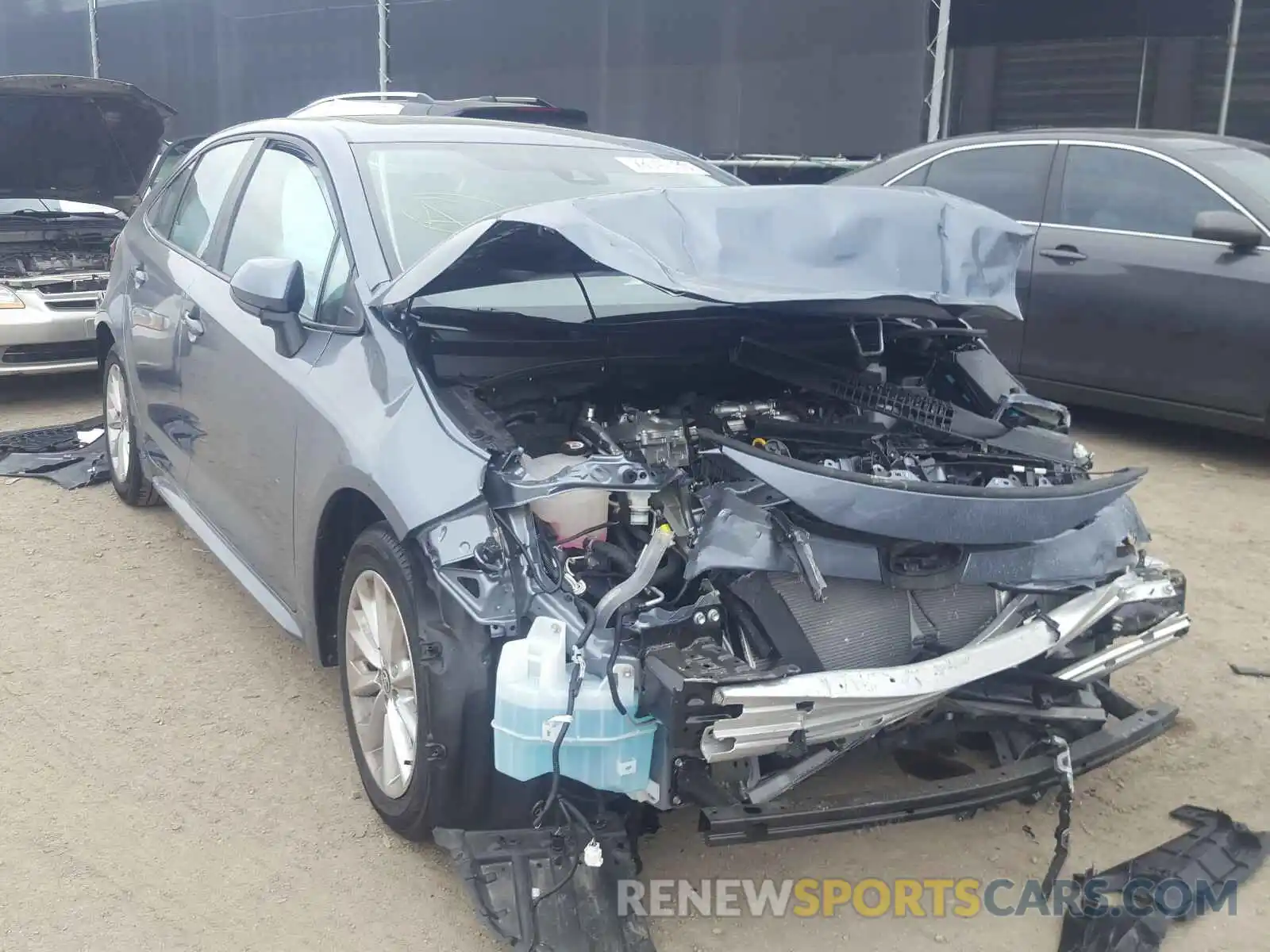 1 Photograph of a damaged car 5YFHPRAE9LP009271 TOYOTA COROLLA 2020