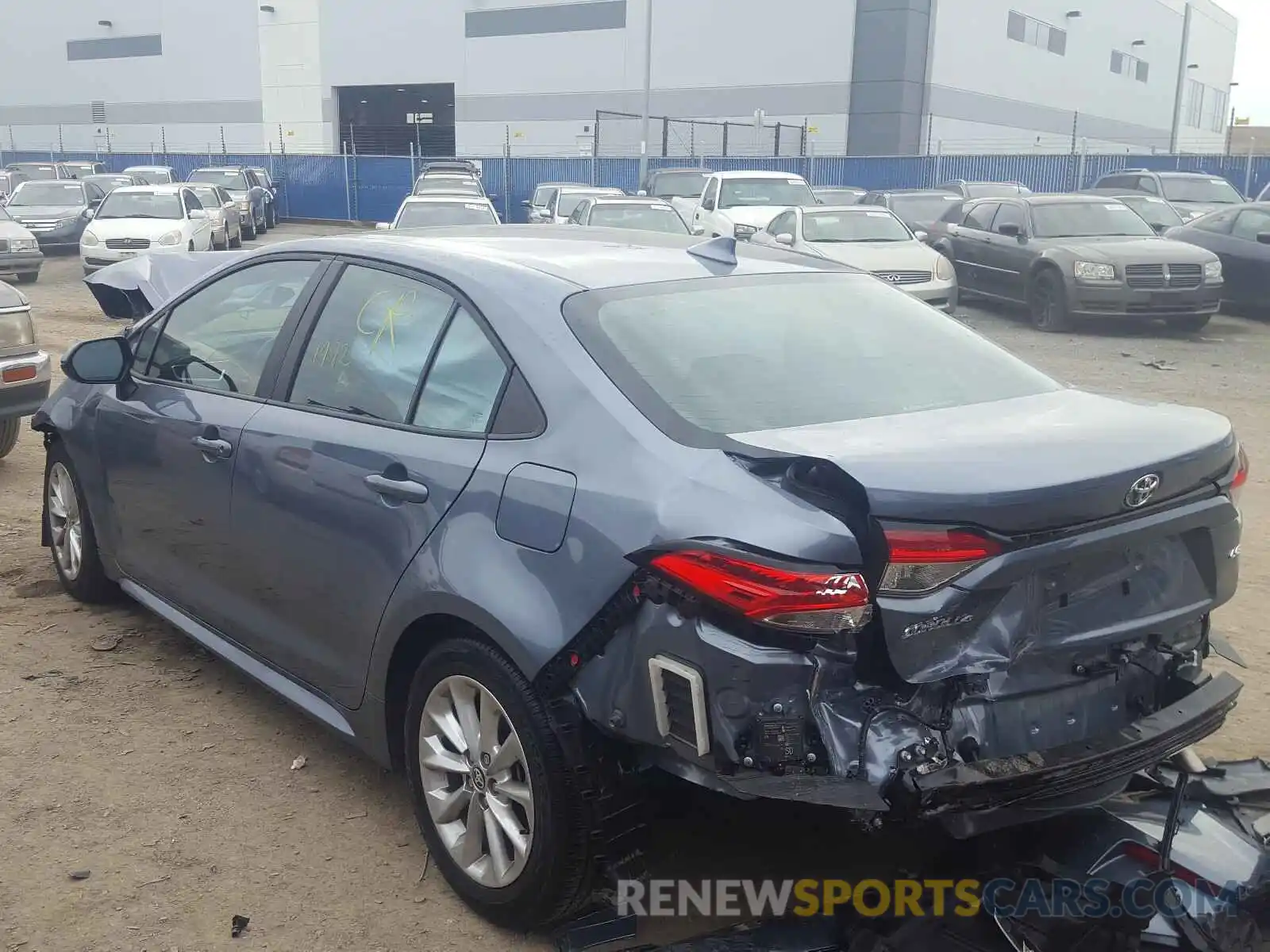 3 Photograph of a damaged car 5YFHPRAE9LP009271 TOYOTA COROLLA 2020