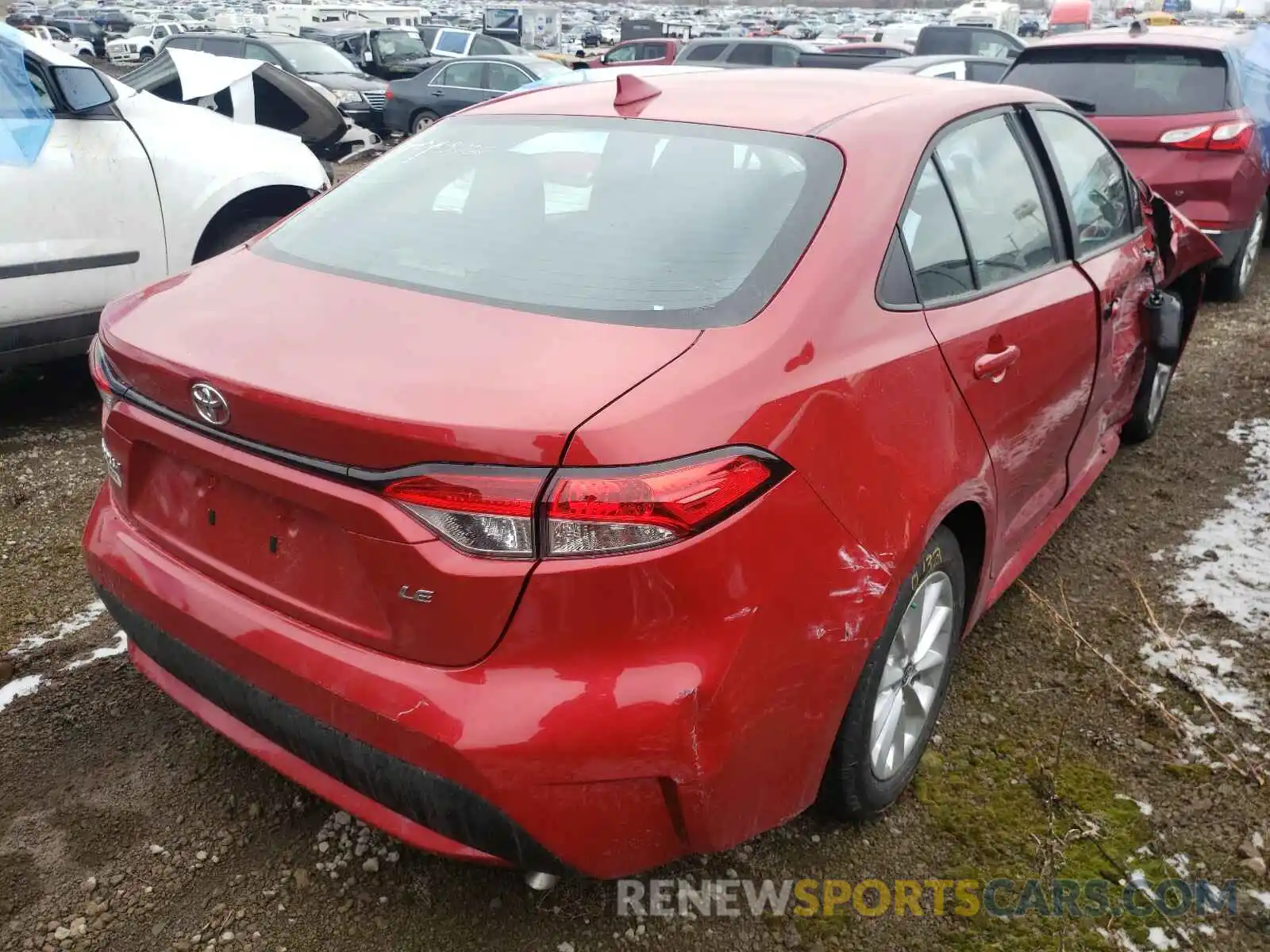 4 Photograph of a damaged car 5YFHPRAE9LP026622 TOYOTA COROLLA 2020