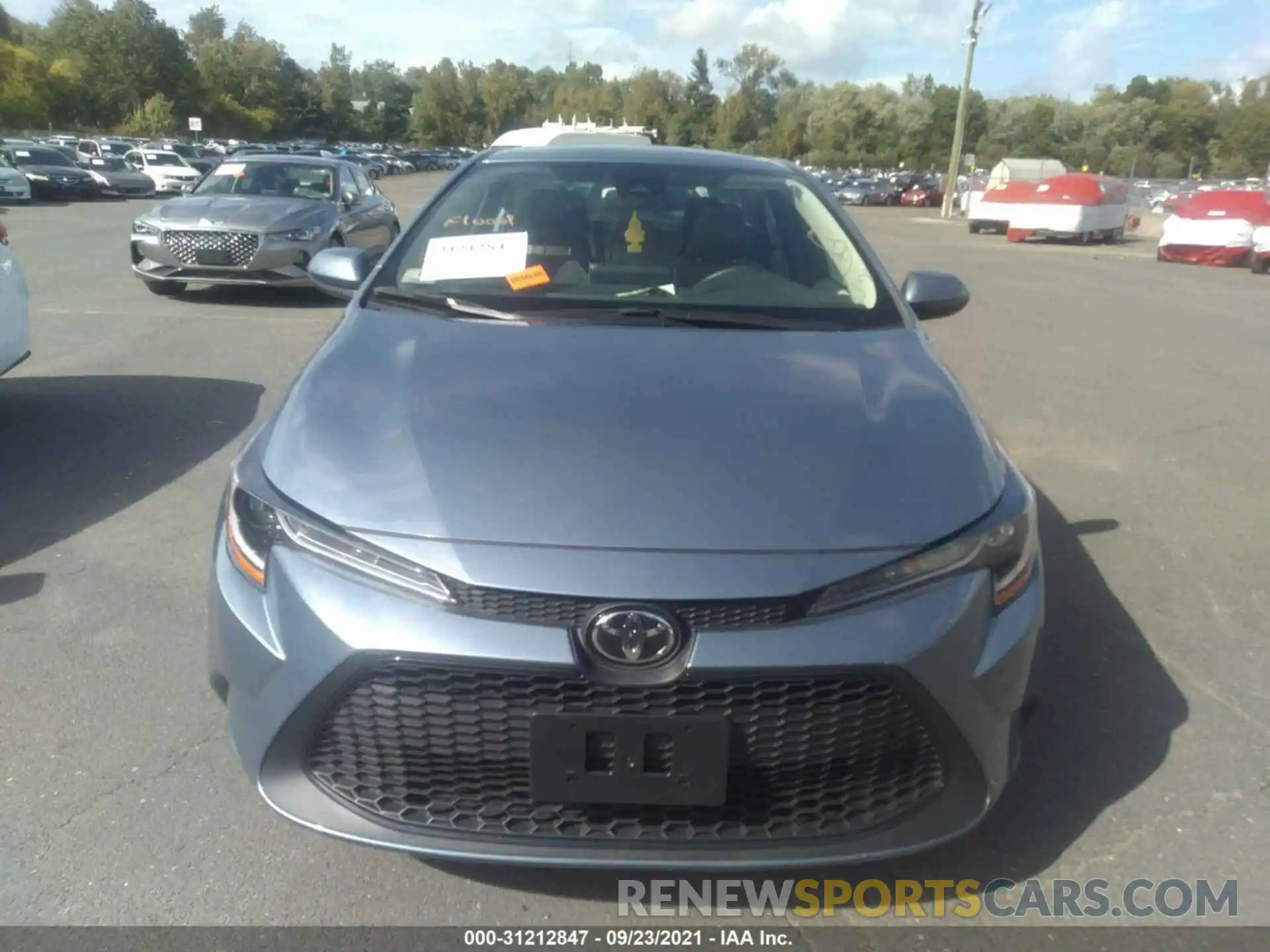 6 Photograph of a damaged car 5YFHPRAE9LP047762 TOYOTA COROLLA 2020