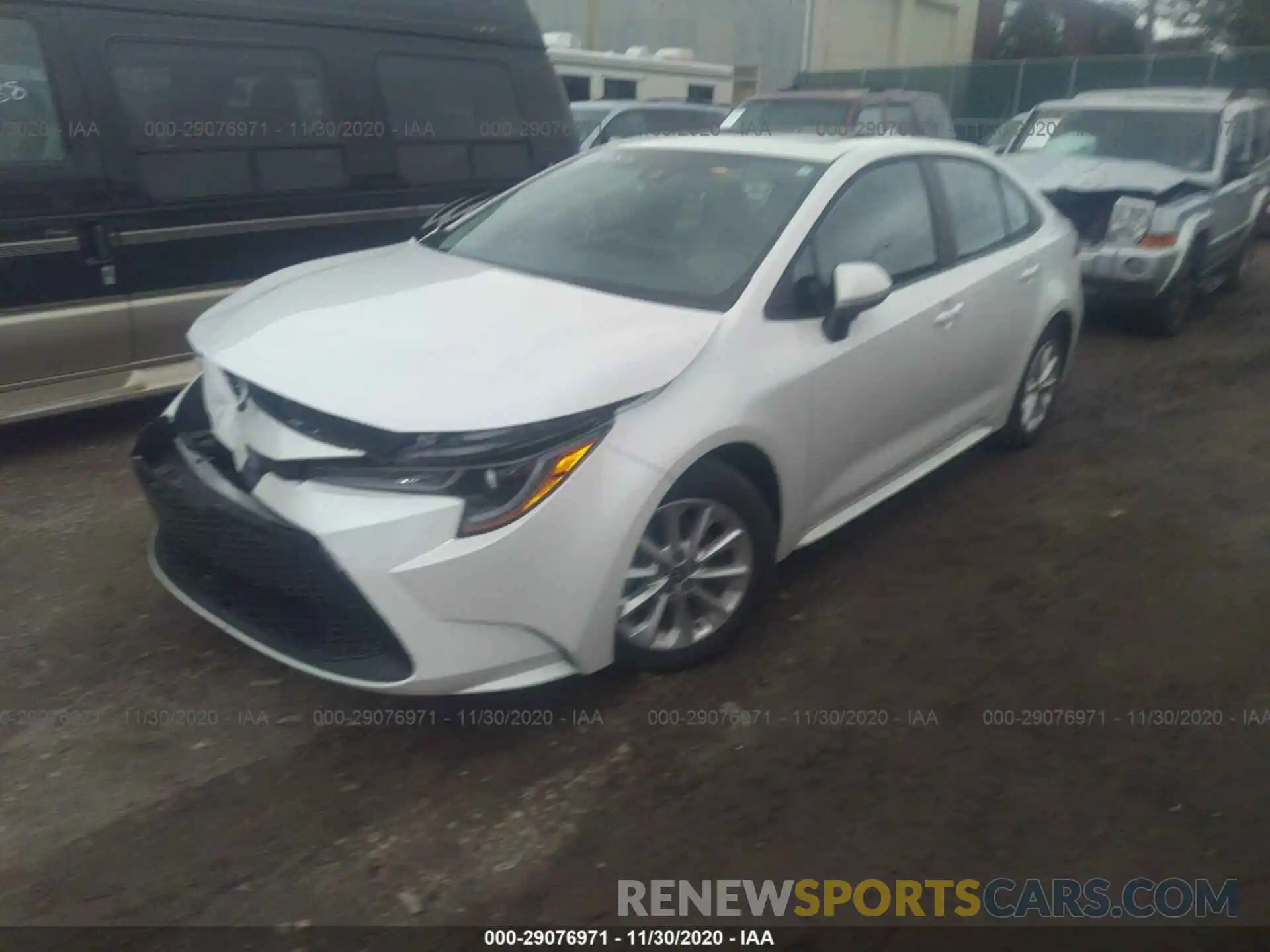 2 Photograph of a damaged car 5YFHPRAE9LP115221 TOYOTA COROLLA 2020