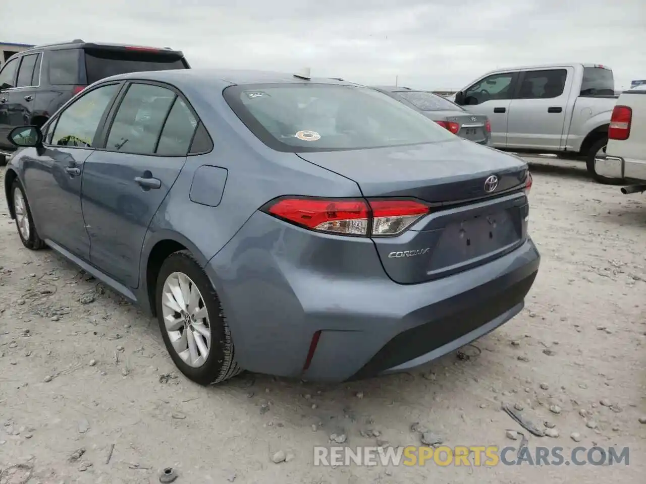 3 Photograph of a damaged car 5YFHPRAEXLP018870 TOYOTA COROLLA 2020