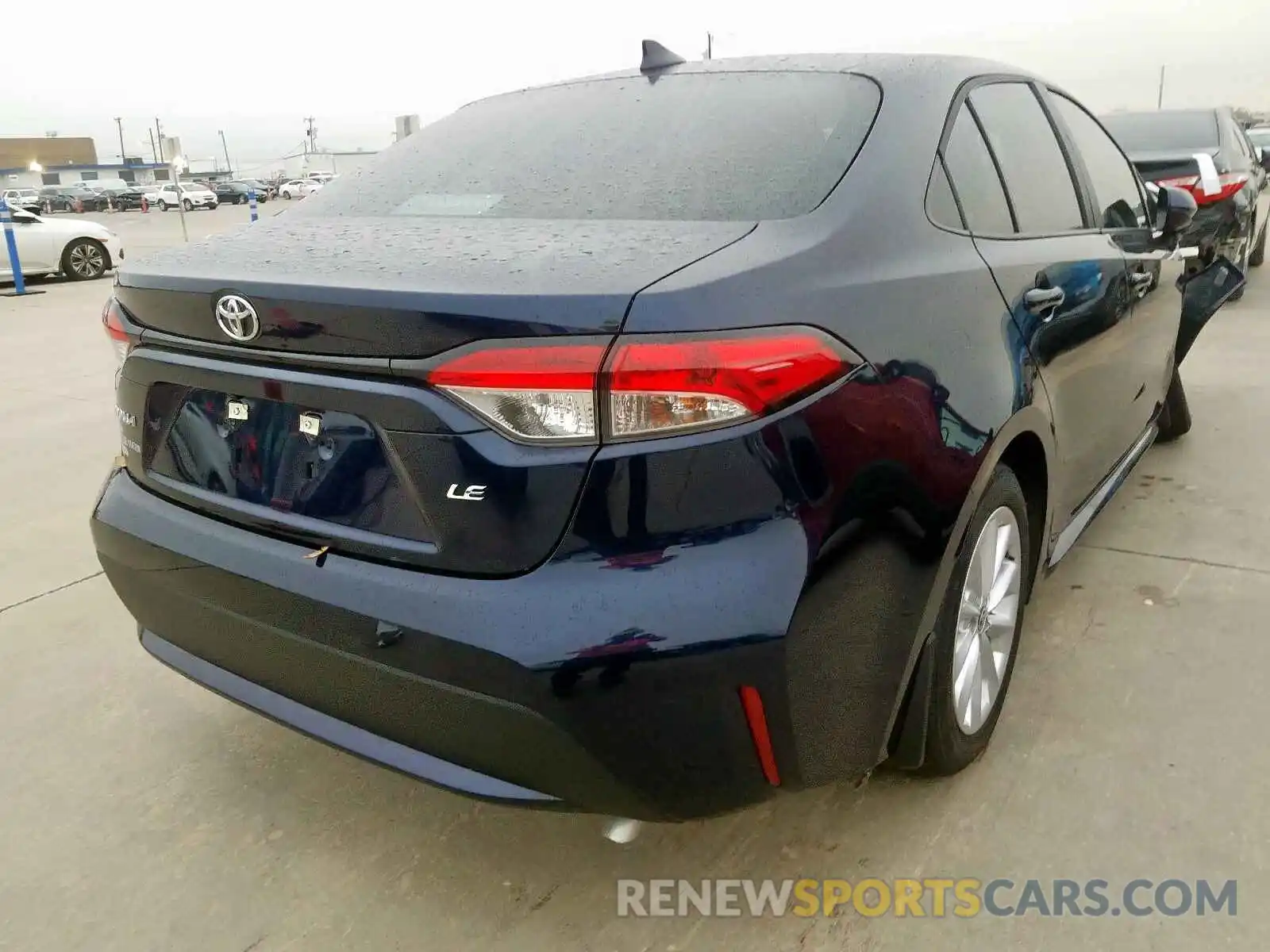 4 Photograph of a damaged car 5YFHPRAEXLP024216 TOYOTA COROLLA 2020