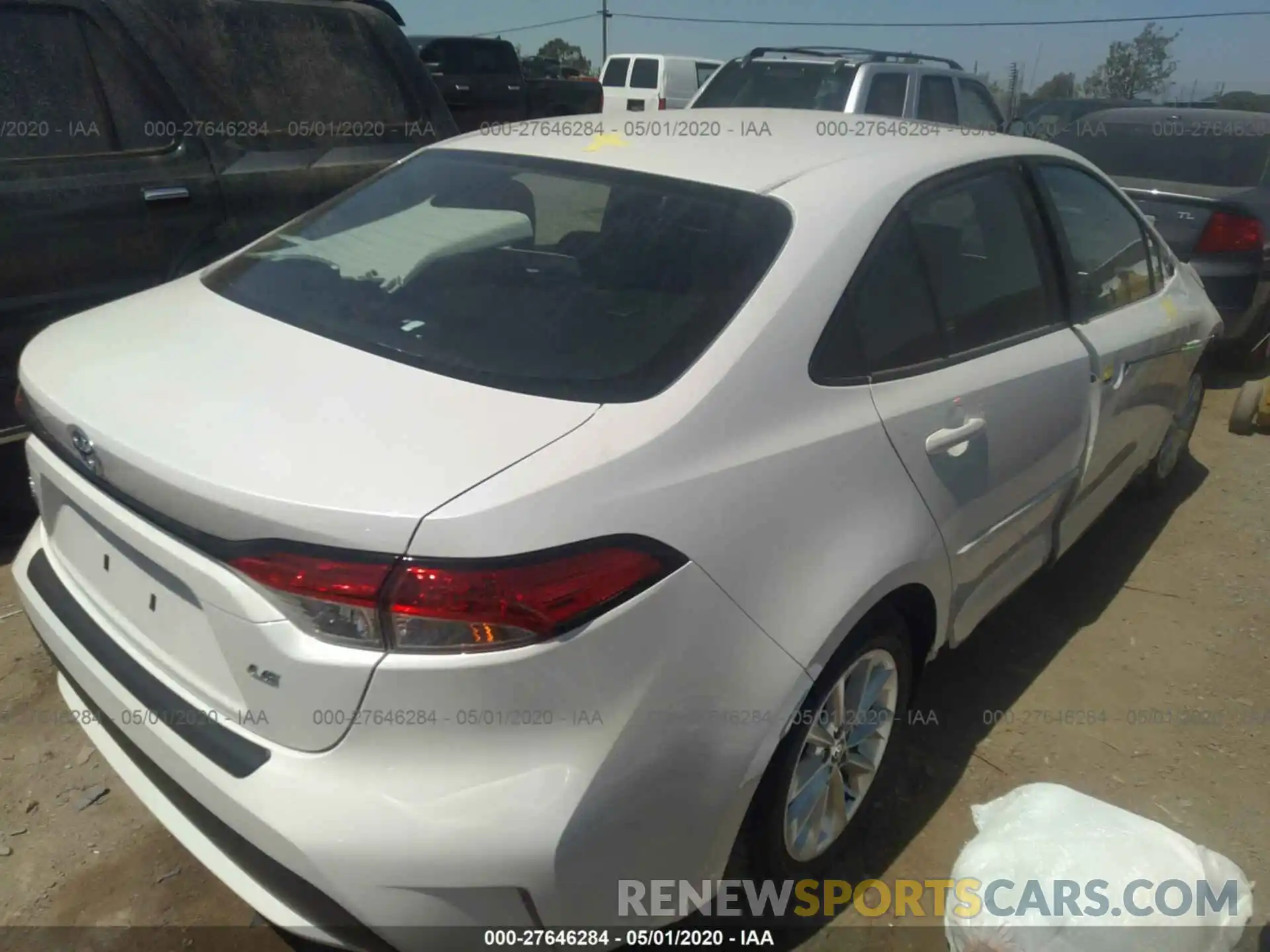 4 Photograph of a damaged car 5YFHPRAEXLP026760 TOYOTA COROLLA 2020