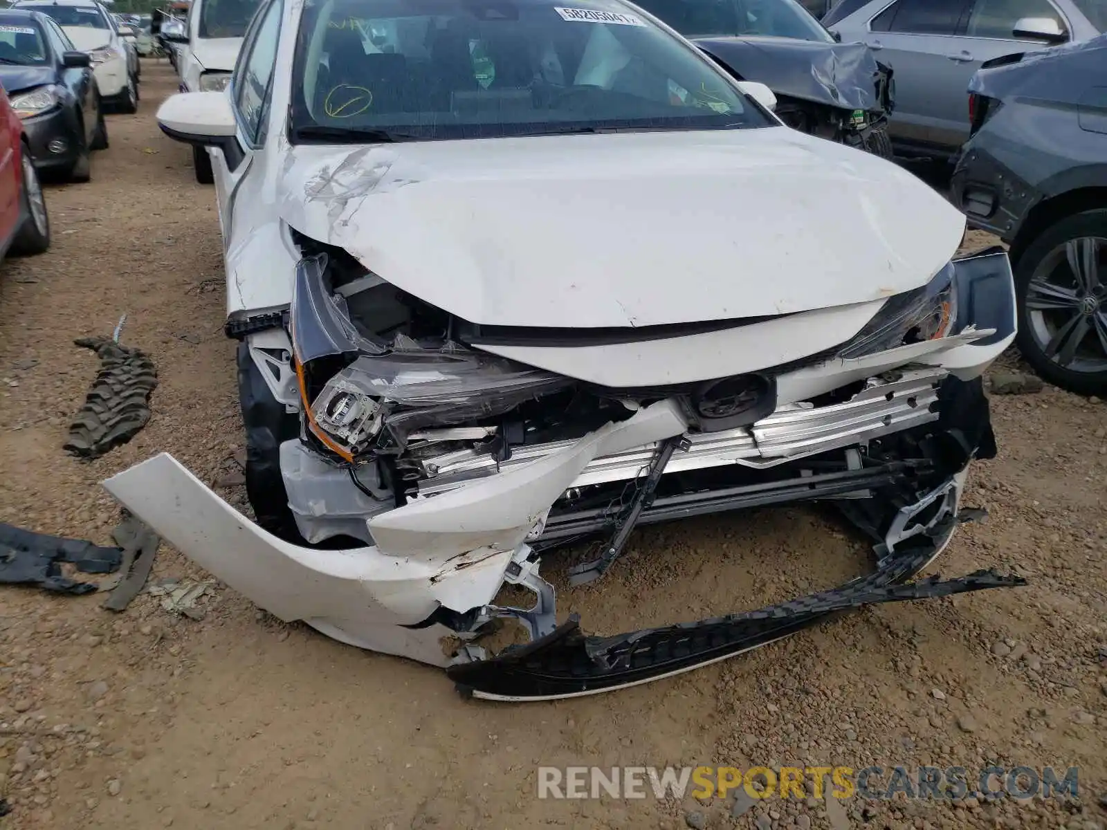 9 Photograph of a damaged car 5YFHPRAEXLP042120 TOYOTA COROLLA 2020