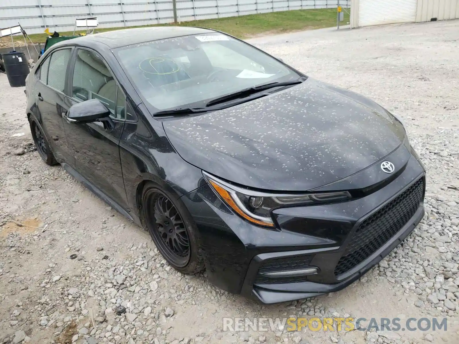 1 Photograph of a damaged car 5YFM4RCE2LP042651 TOYOTA COROLLA 2020