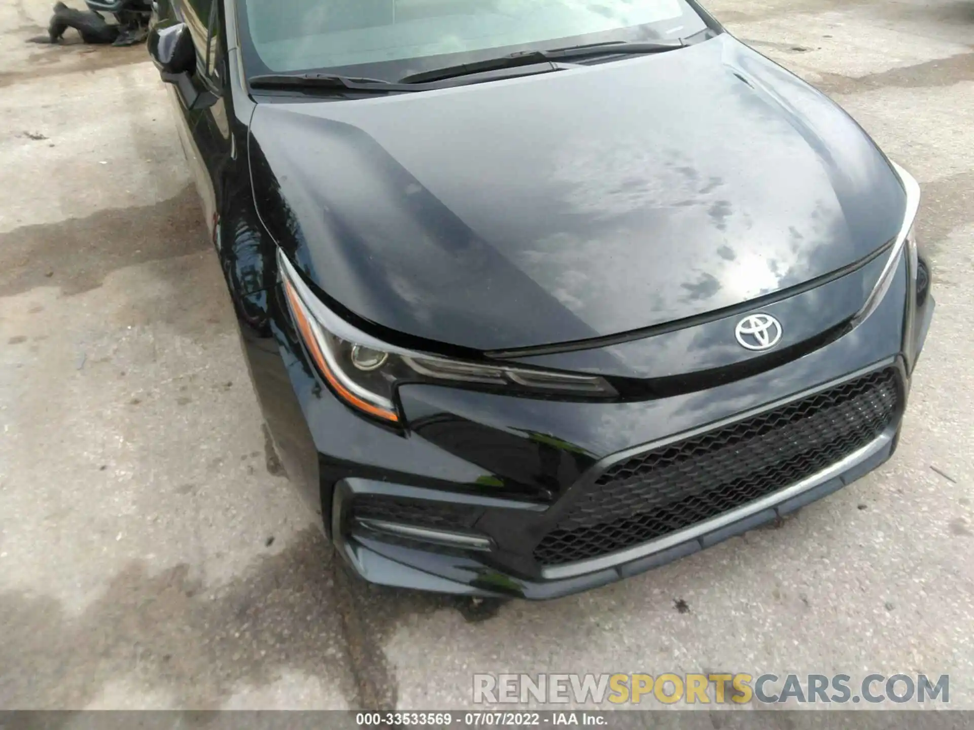 6 Photograph of a damaged car 5YFM4RCE3LP018035 TOYOTA COROLLA 2020