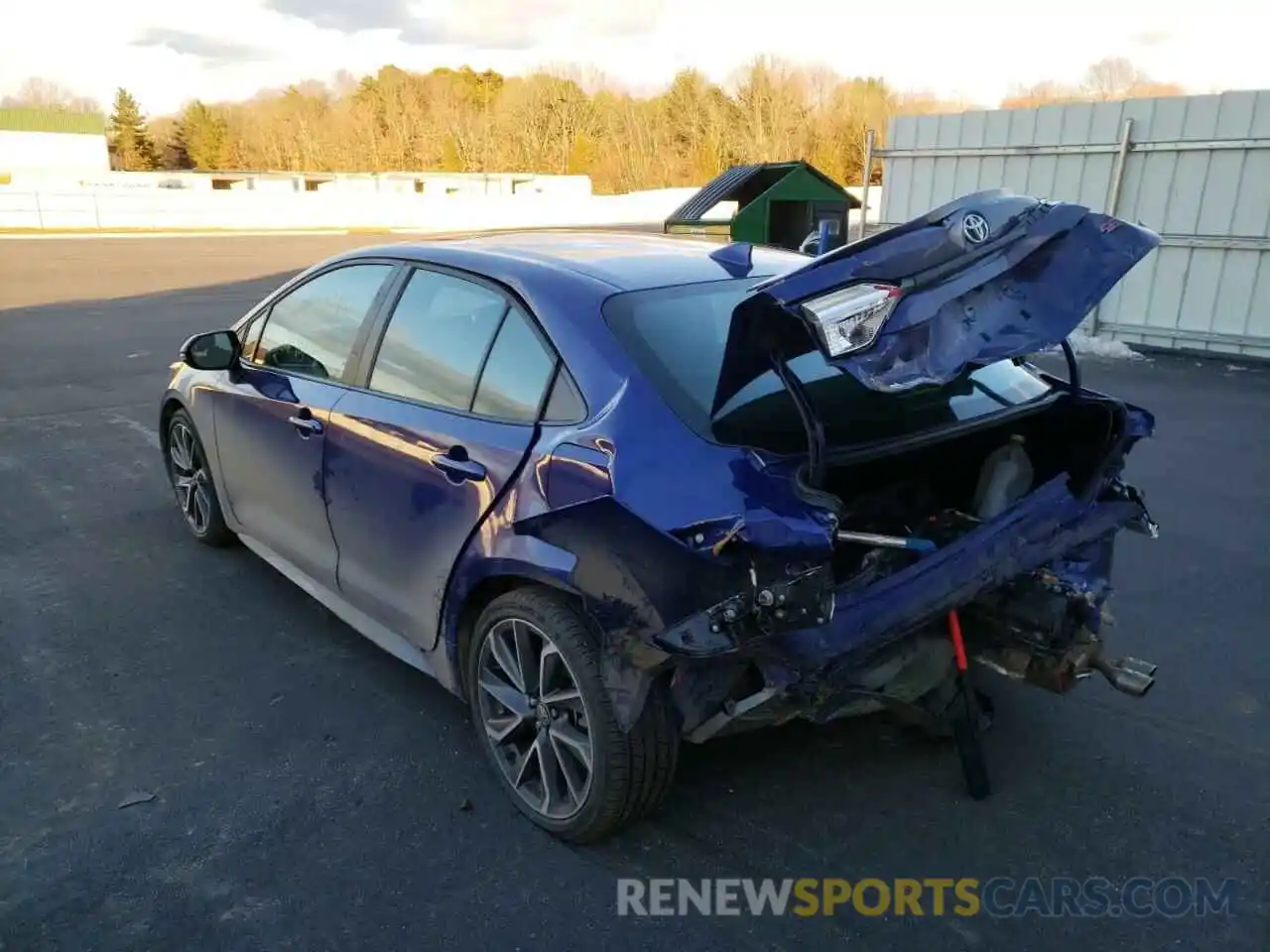 3 Photograph of a damaged car 5YFM4RCE4LP015287 TOYOTA COROLLA 2020