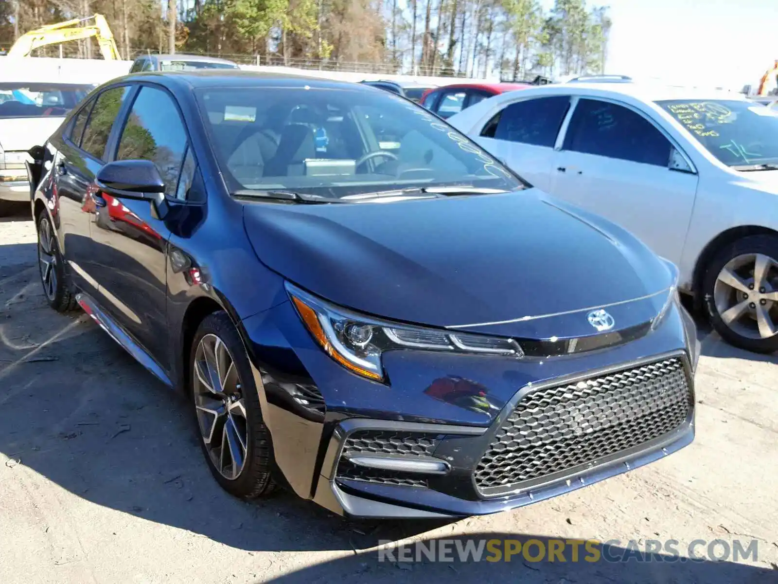 1 Photograph of a damaged car 5YFM4RCE4LP018450 TOYOTA COROLLA 2020