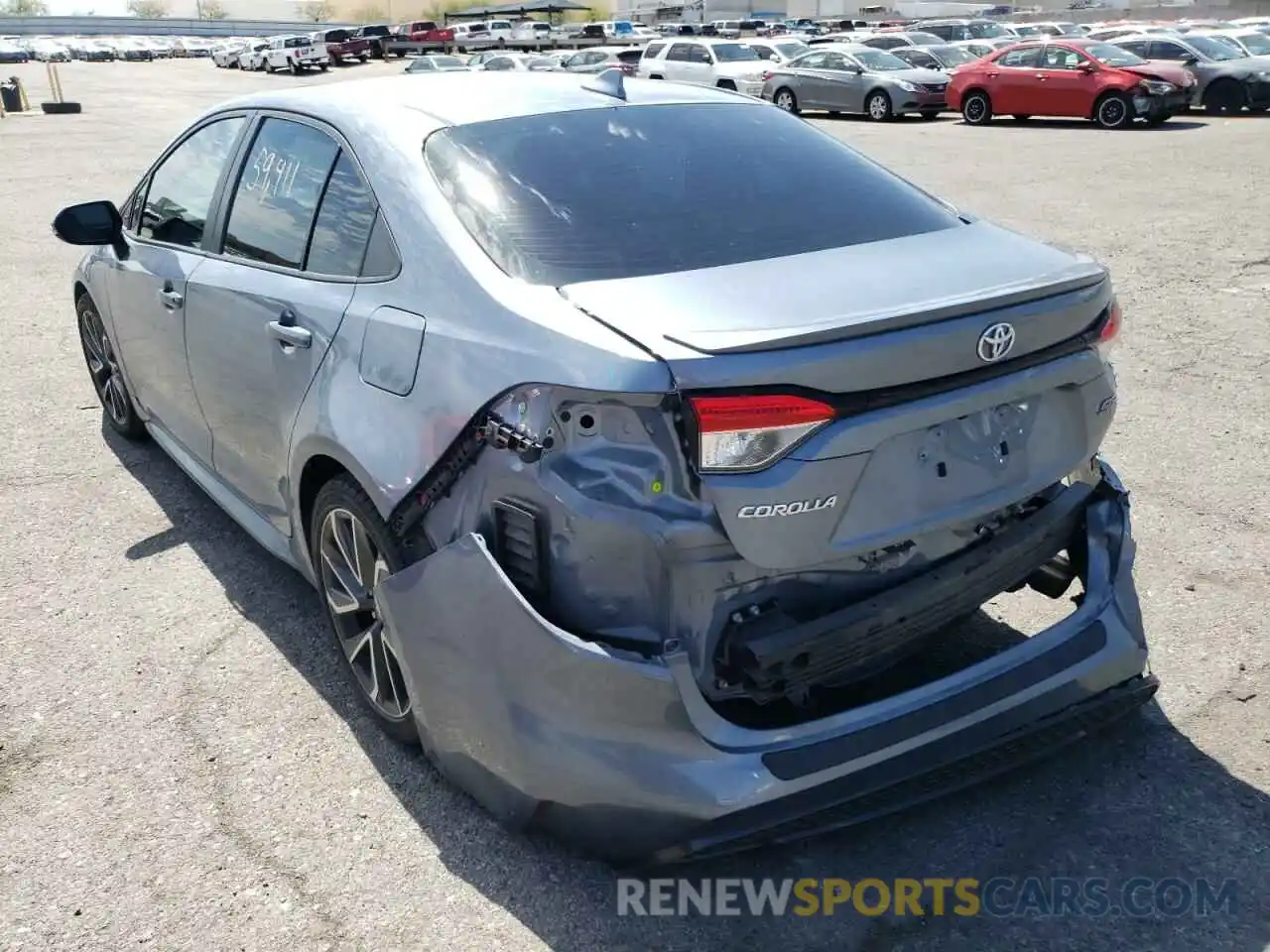 3 Photograph of a damaged car 5YFM4RCE7LP025568 TOYOTA COROLLA 2020