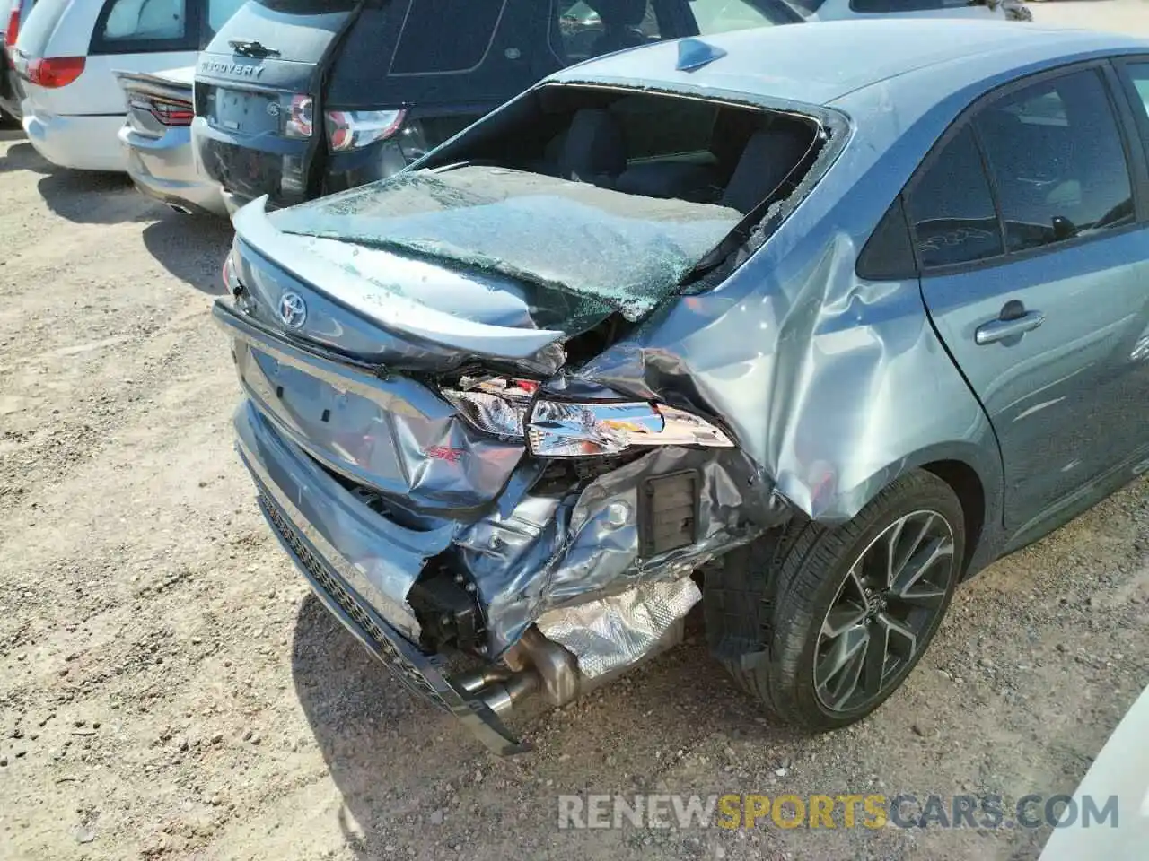 9 Photograph of a damaged car 5YFM4RCE7LP025764 TOYOTA COROLLA 2020