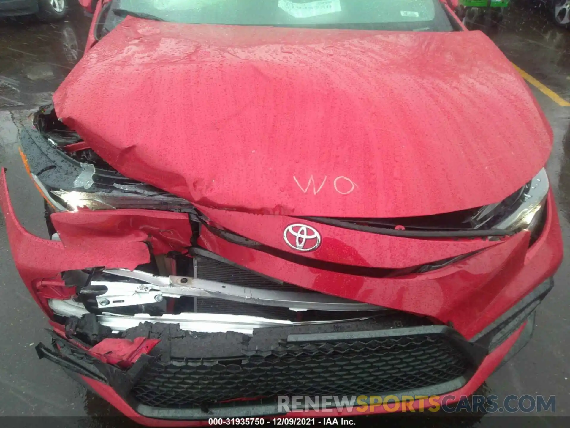 10 Photograph of a damaged car 5YFM4RCEXLP029078 TOYOTA COROLLA 2020