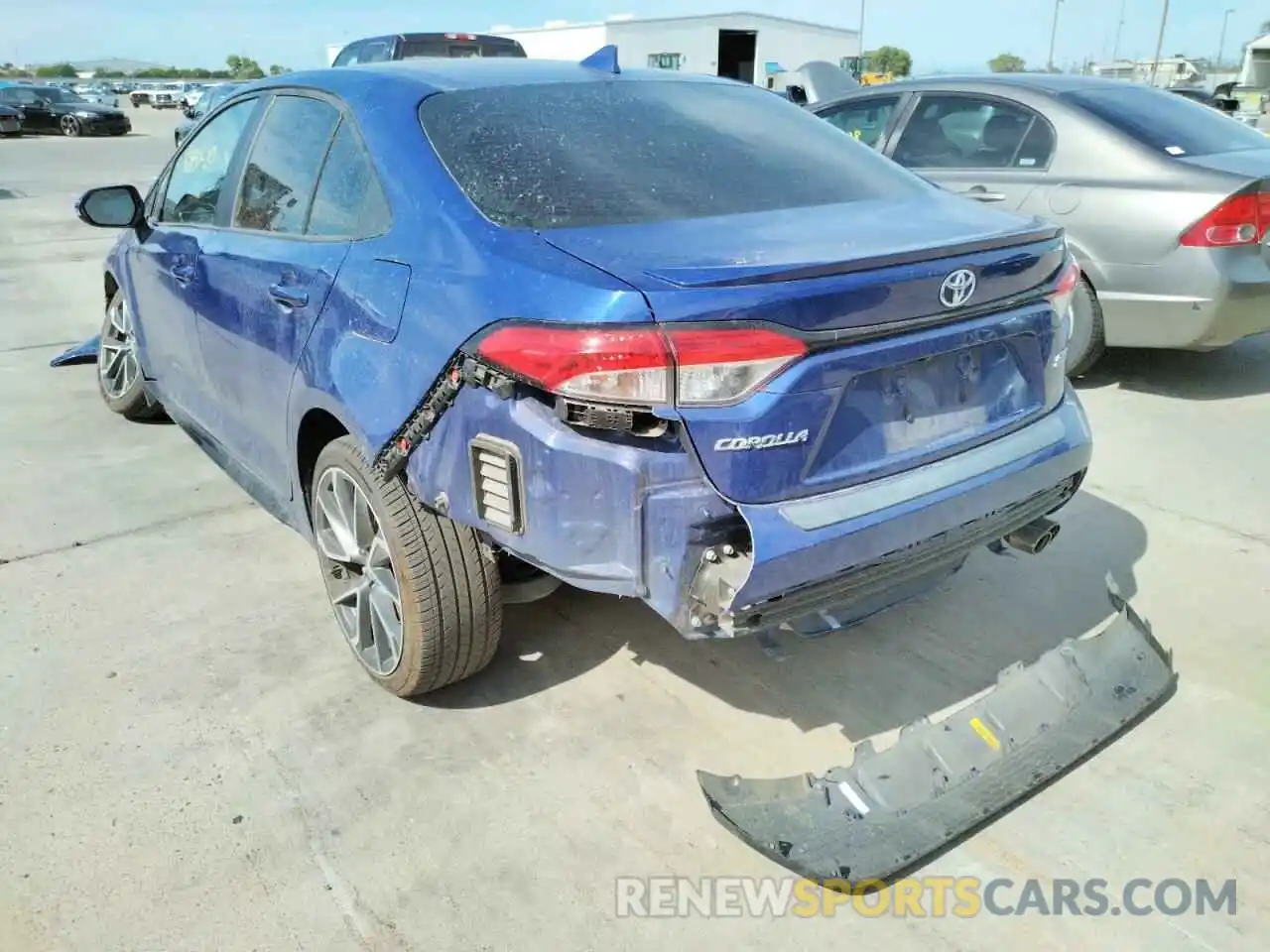 3 Photograph of a damaged car 5YFM4RCEXLP040789 TOYOTA COROLLA 2020