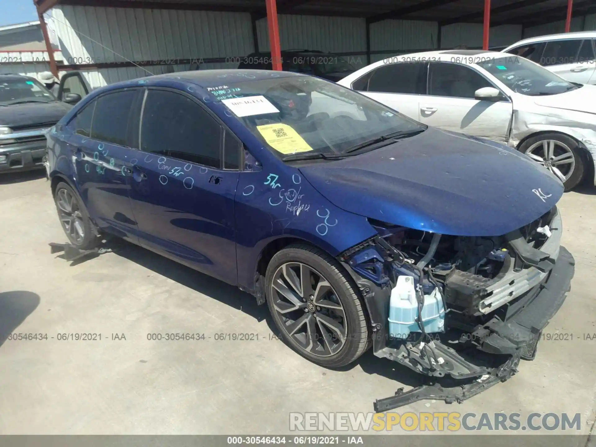 1 Photograph of a damaged car 5YFP4RCE0LP006339 TOYOTA COROLLA 2020