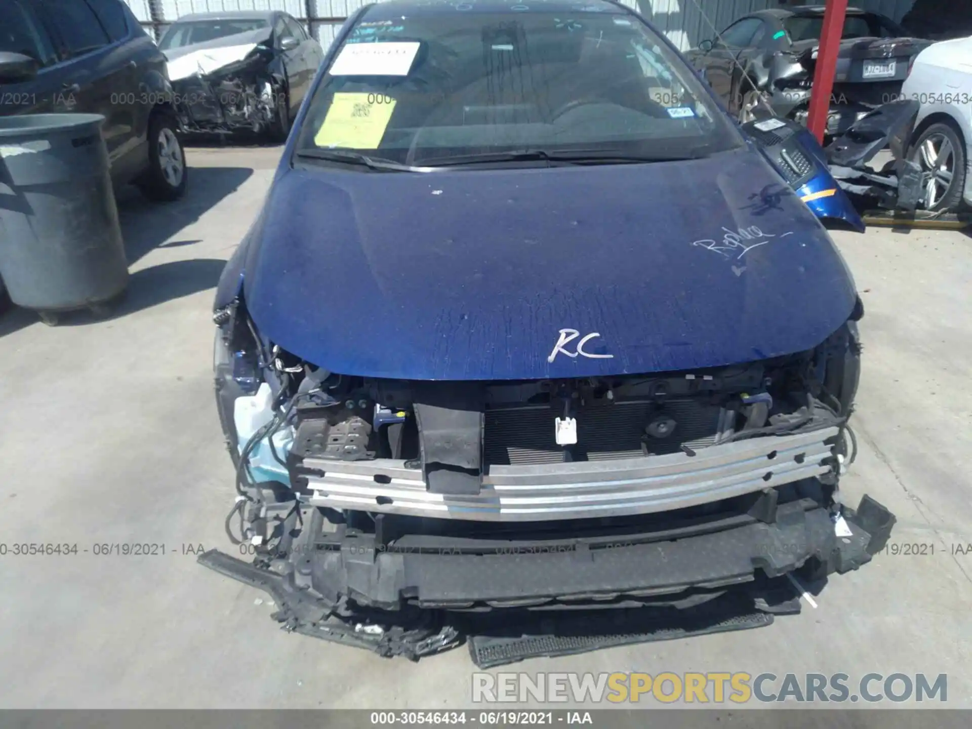 6 Photograph of a damaged car 5YFP4RCE0LP006339 TOYOTA COROLLA 2020