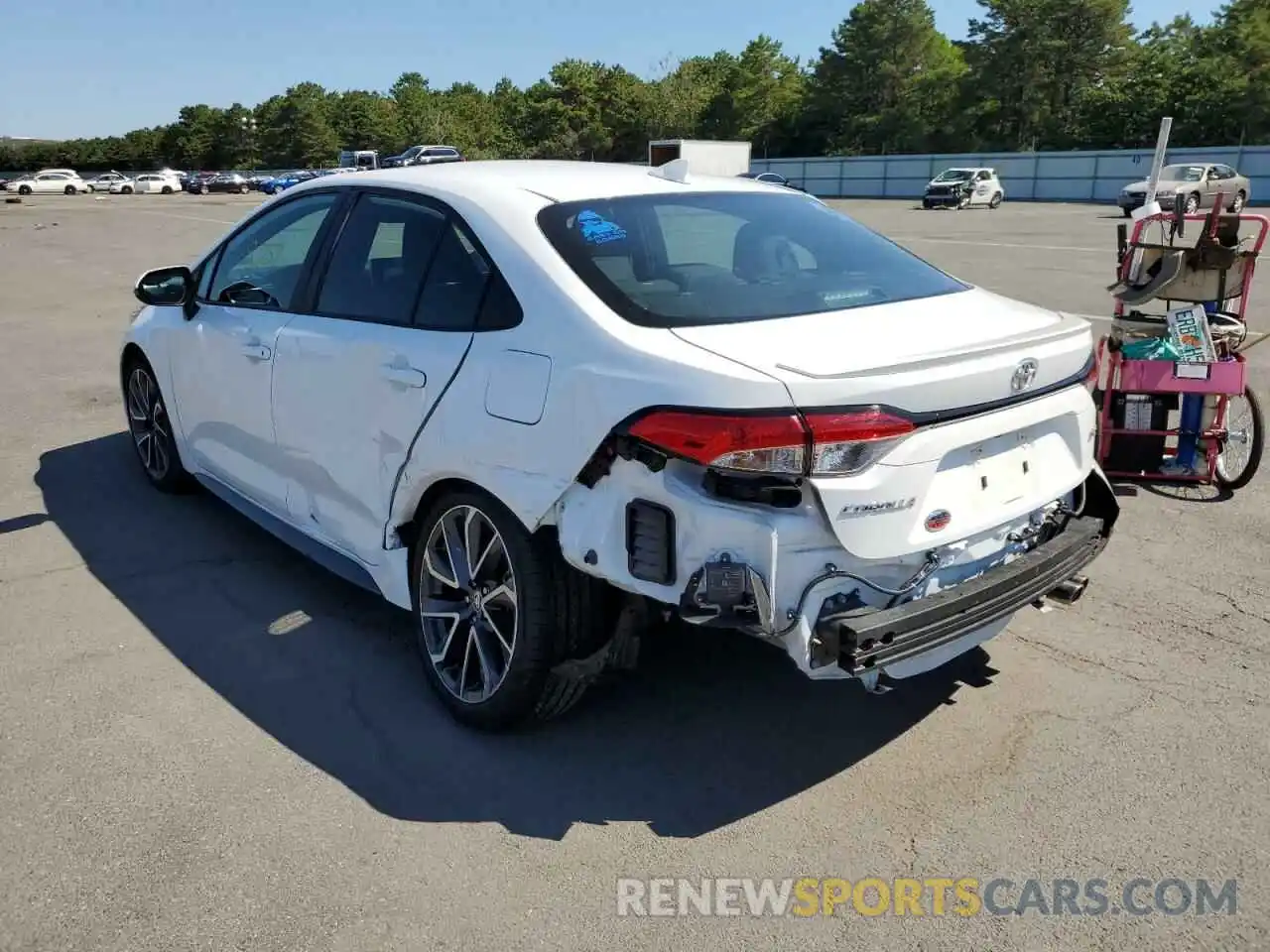 3 Photograph of a damaged car 5YFP4RCE0LP020869 TOYOTA COROLLA 2020