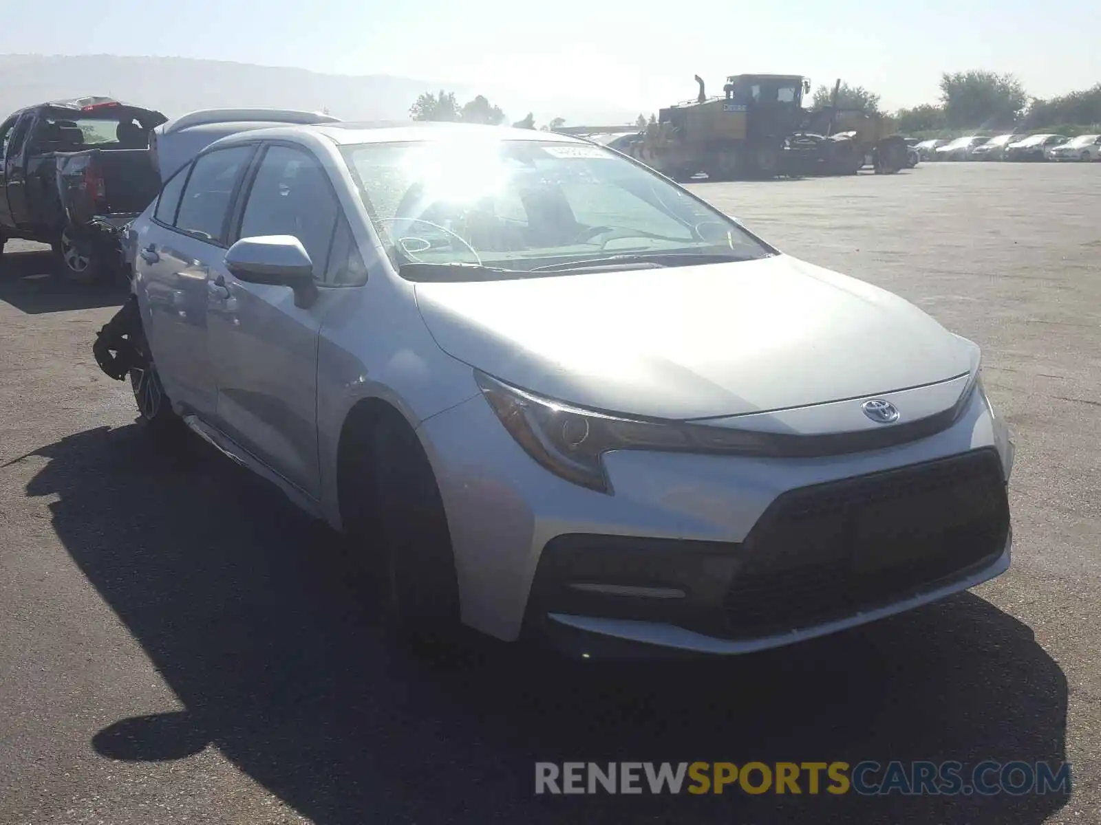 1 Photograph of a damaged car 5YFP4RCE0LP022198 TOYOTA COROLLA 2020