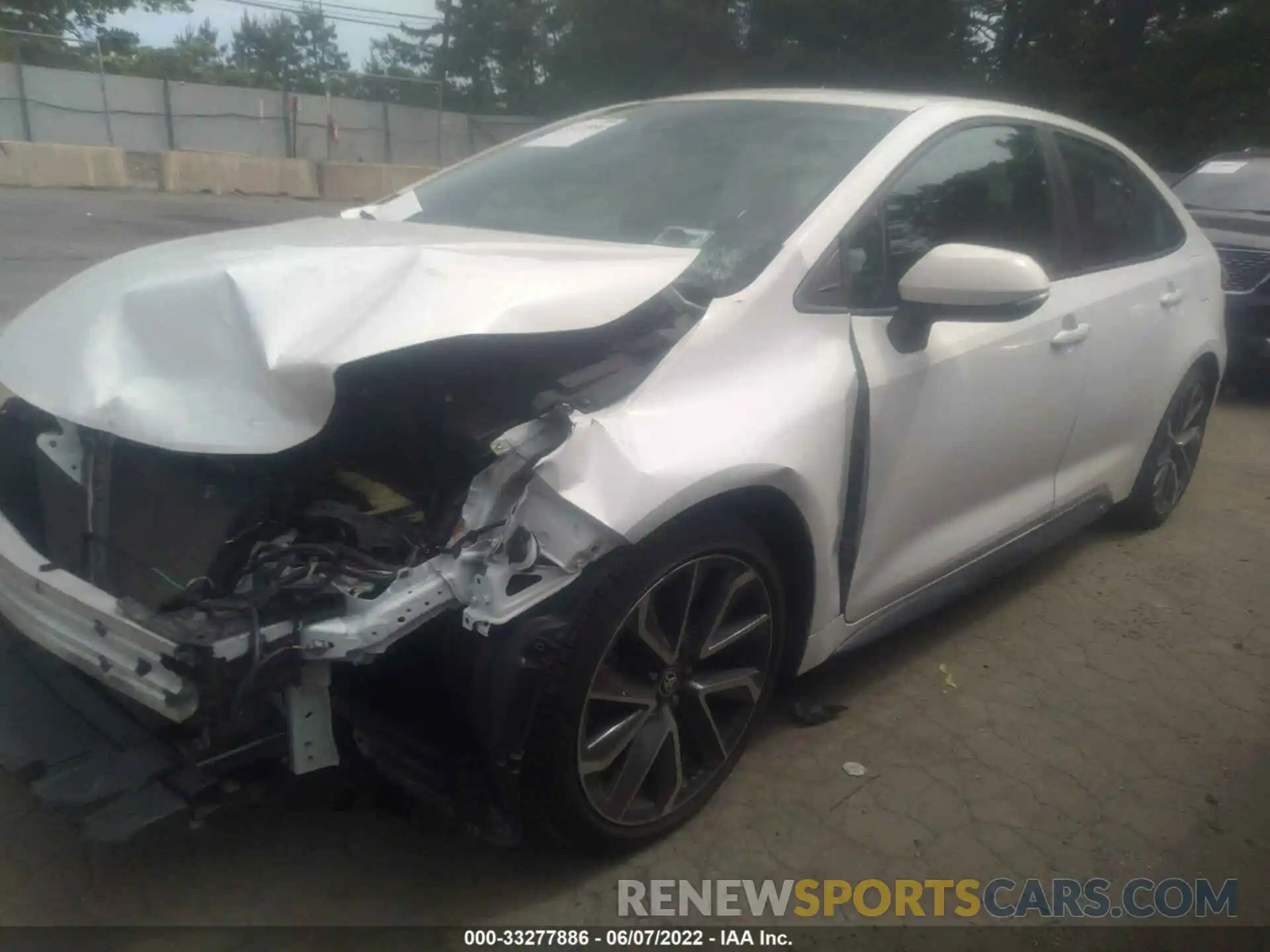 2 Photograph of a damaged car 5YFP4RCE0LP024968 TOYOTA COROLLA 2020