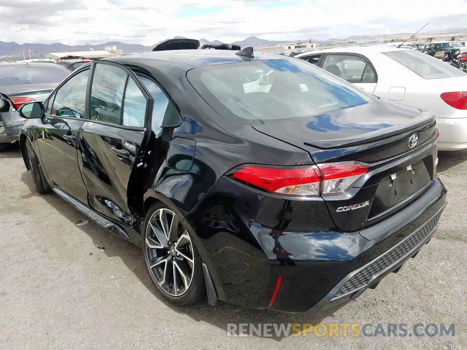 3 Photograph of a damaged car 5YFP4RCE0LP033878 TOYOTA COROLLA 2020