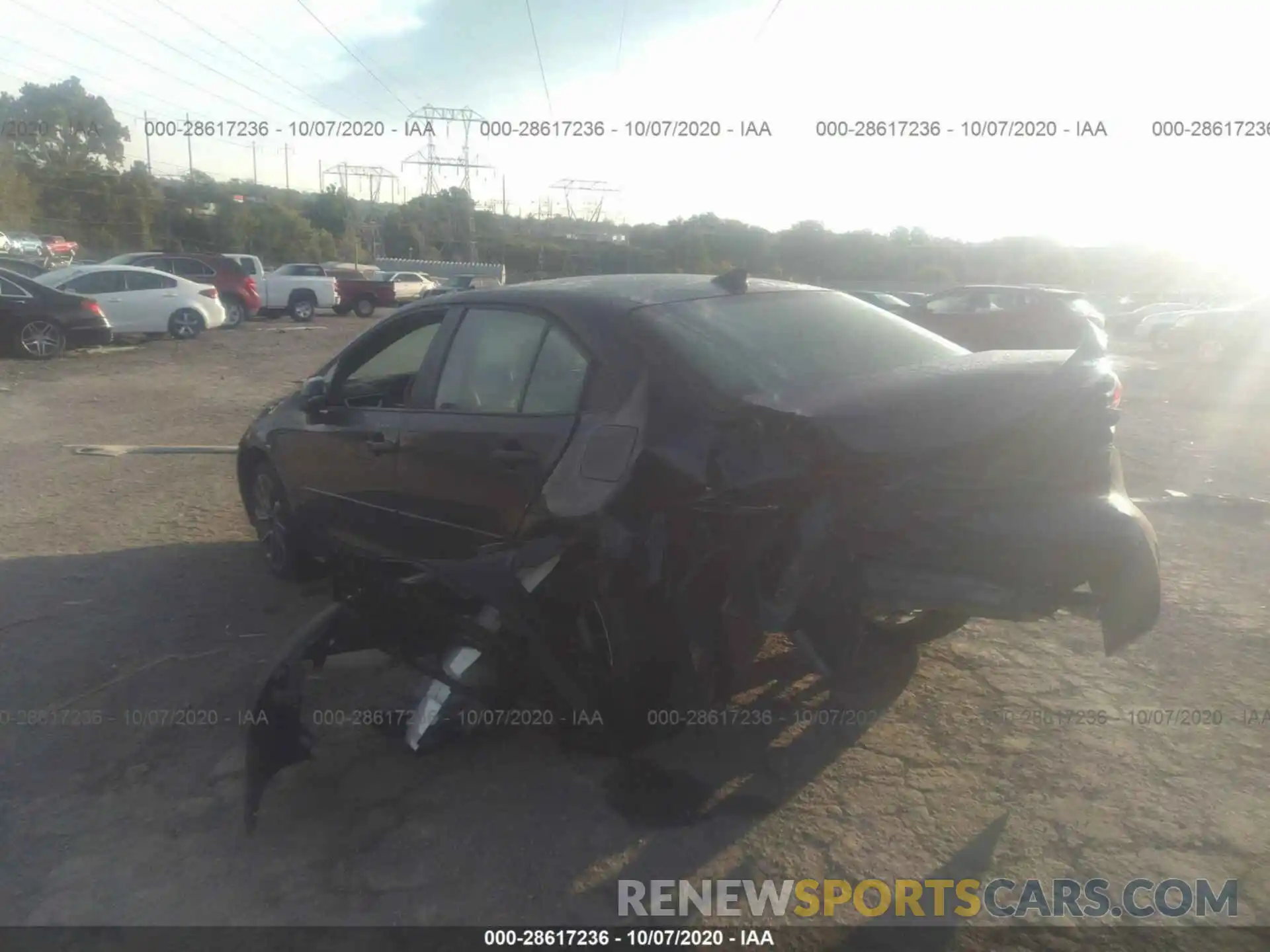 3 Photograph of a damaged car 5YFP4RCE0LP039776 TOYOTA COROLLA 2020