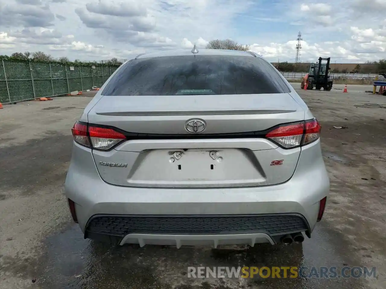 6 Photograph of a damaged car 5YFP4RCE0LP052043 TOYOTA COROLLA 2020