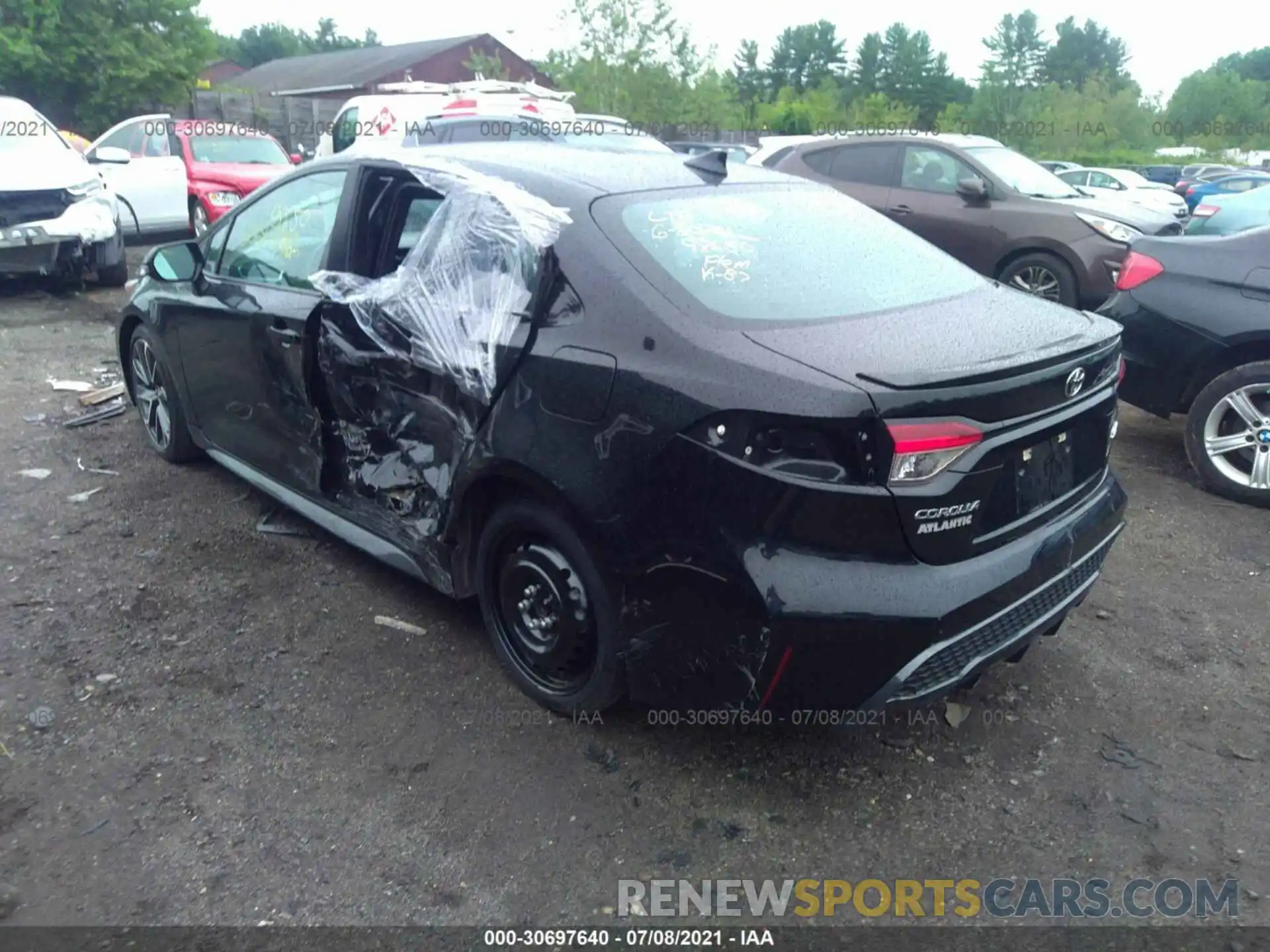 3 Photograph of a damaged car 5YFP4RCE1LP015714 TOYOTA COROLLA 2020