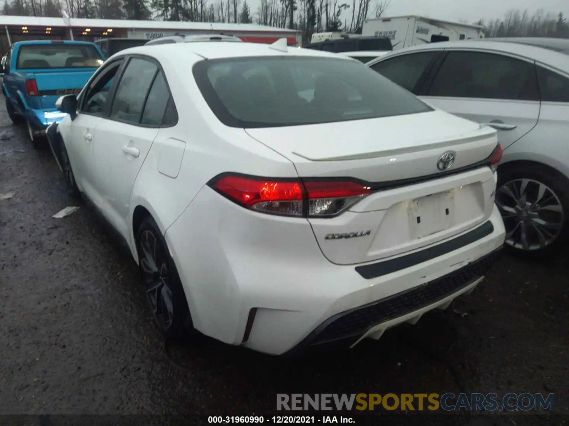 3 Photograph of a damaged car 5YFP4RCE1LP020296 TOYOTA COROLLA 2020