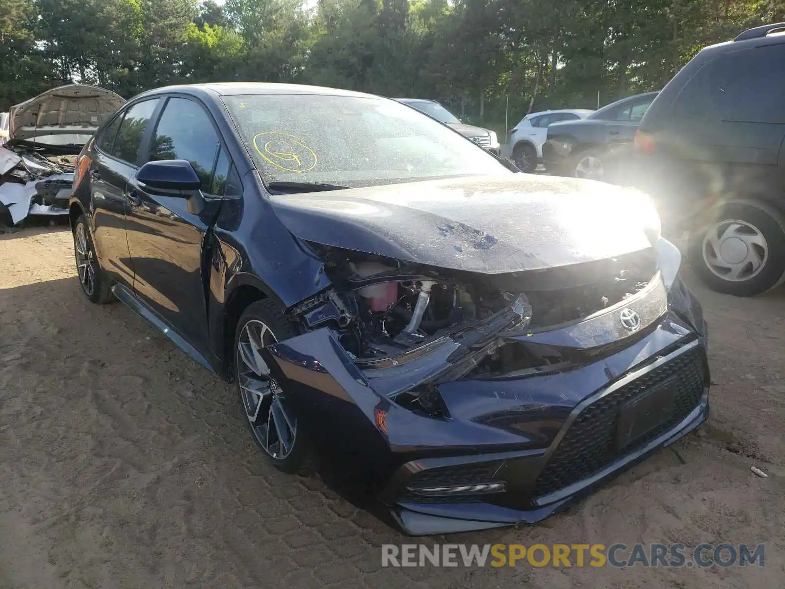 1 Photograph of a damaged car 5YFP4RCE1LP021562 TOYOTA COROLLA 2020