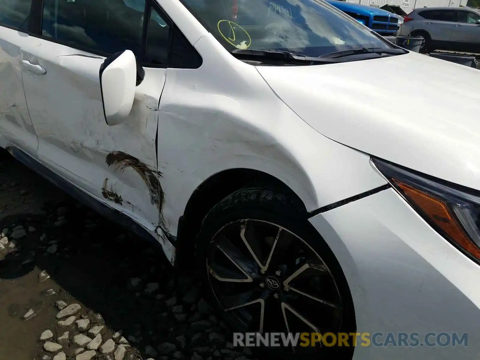 9 Photograph of a damaged car 5YFP4RCE1LP032853 TOYOTA COROLLA 2020