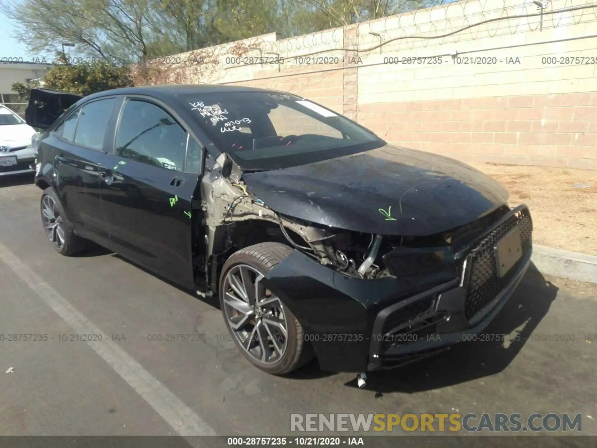 1 Photograph of a damaged car 5YFP4RCE1LP035591 TOYOTA COROLLA 2020