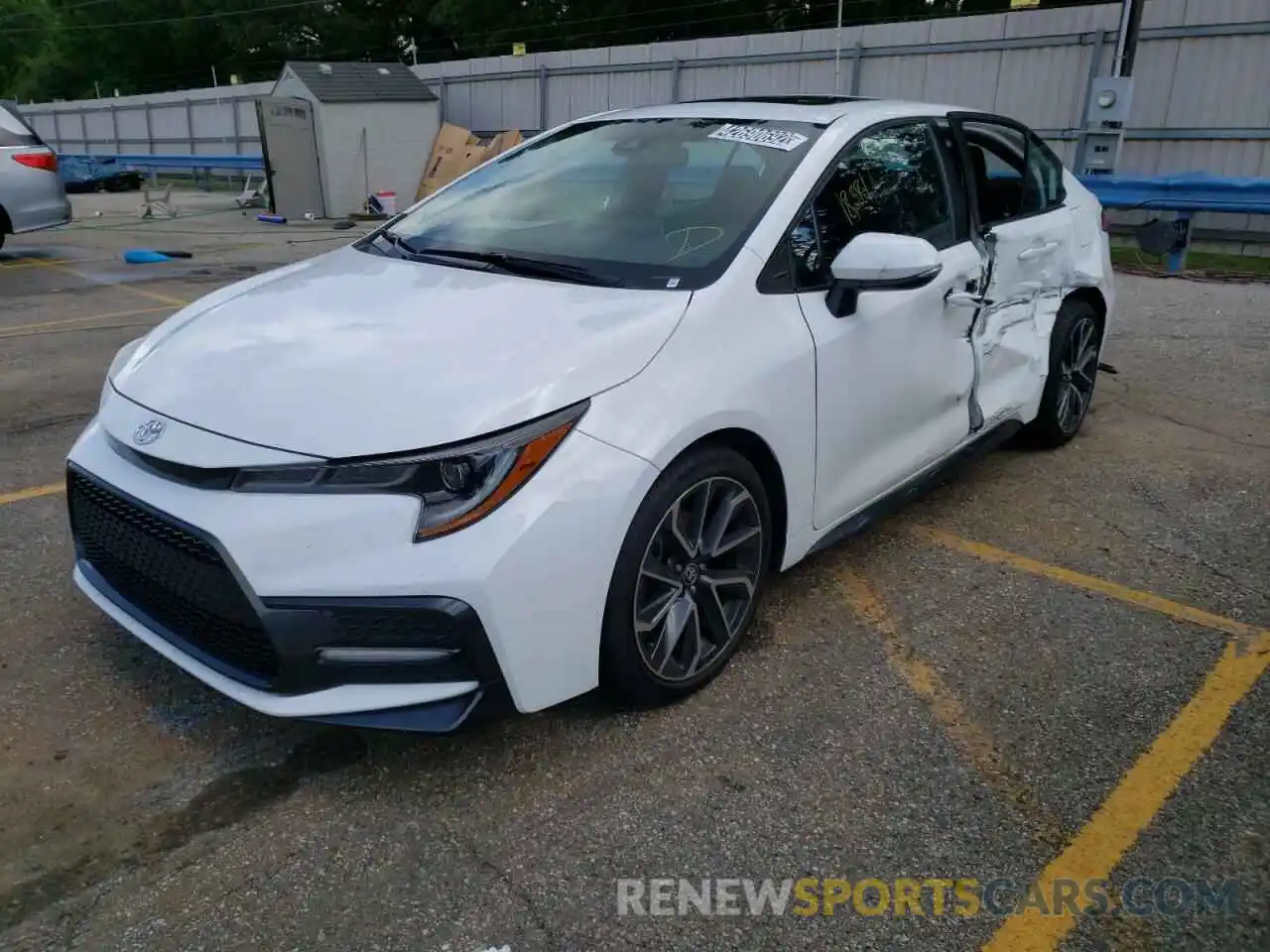 2 Photograph of a damaged car 5YFP4RCE1LP053430 TOYOTA COROLLA 2020