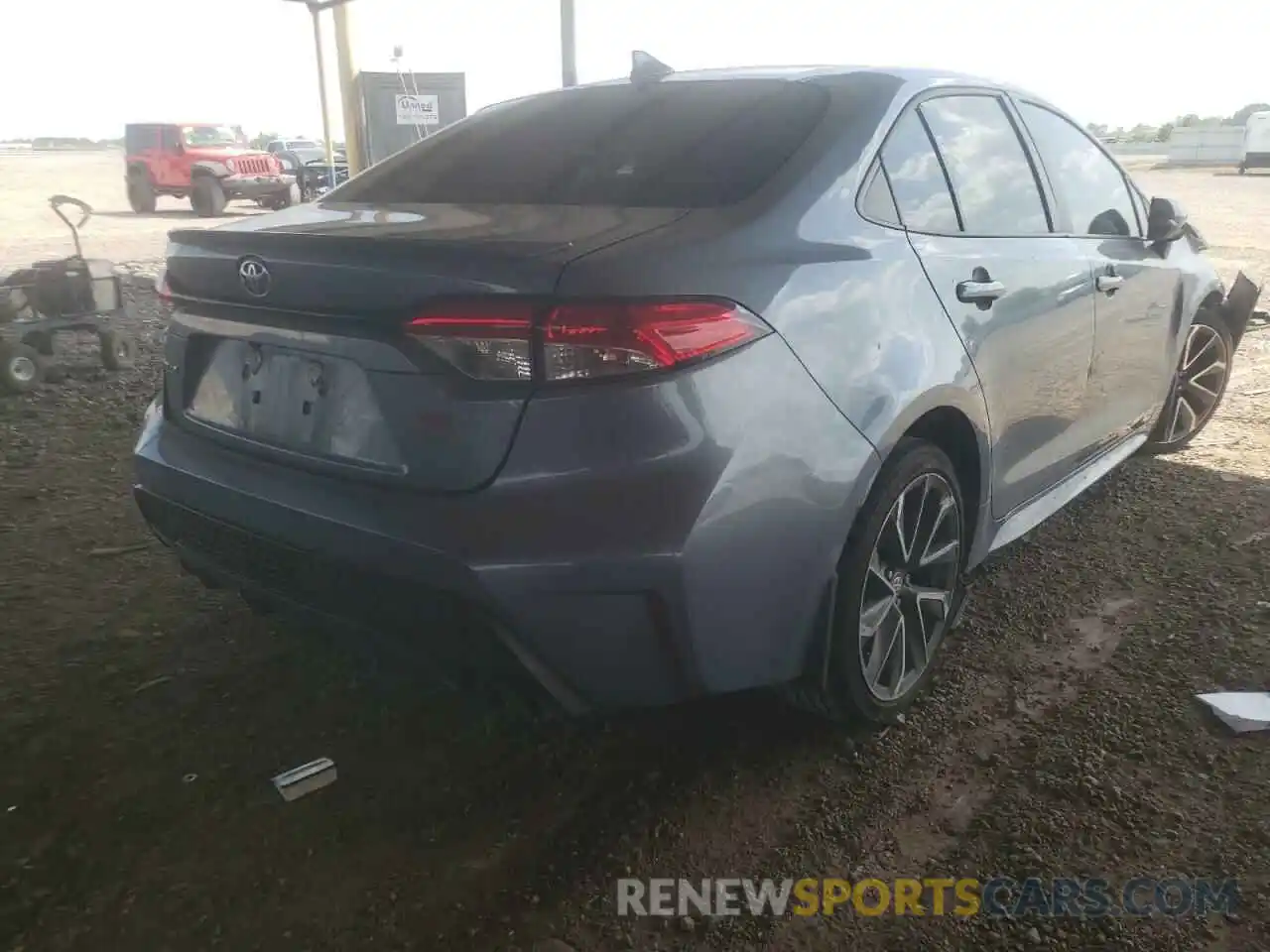 4 Photograph of a damaged car 5YFP4RCE2LP014863 TOYOTA COROLLA 2020