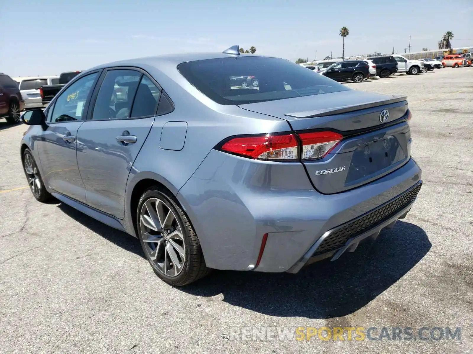 3 Photograph of a damaged car 5YFP4RCE2LP015107 TOYOTA COROLLA 2020