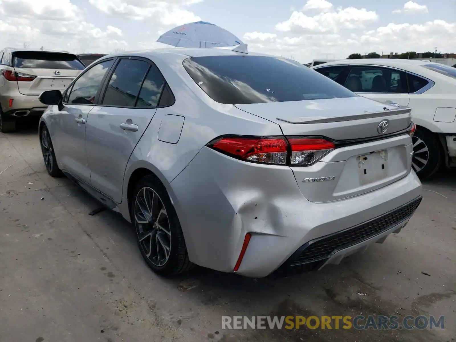 3 Photograph of a damaged car 5YFP4RCE2LP020162 TOYOTA COROLLA 2020