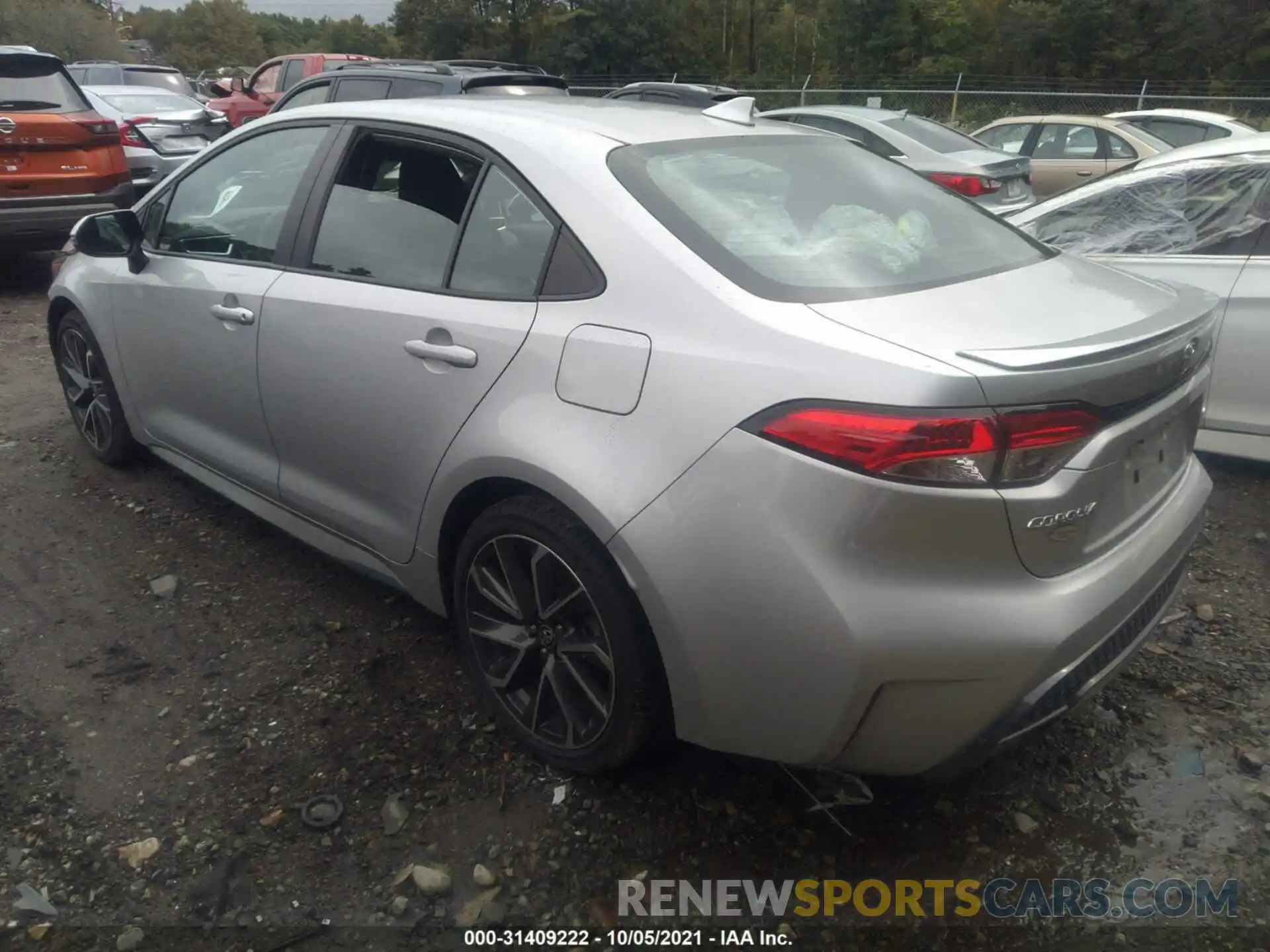 3 Photograph of a damaged car 5YFP4RCE2LP024423 TOYOTA COROLLA 2020