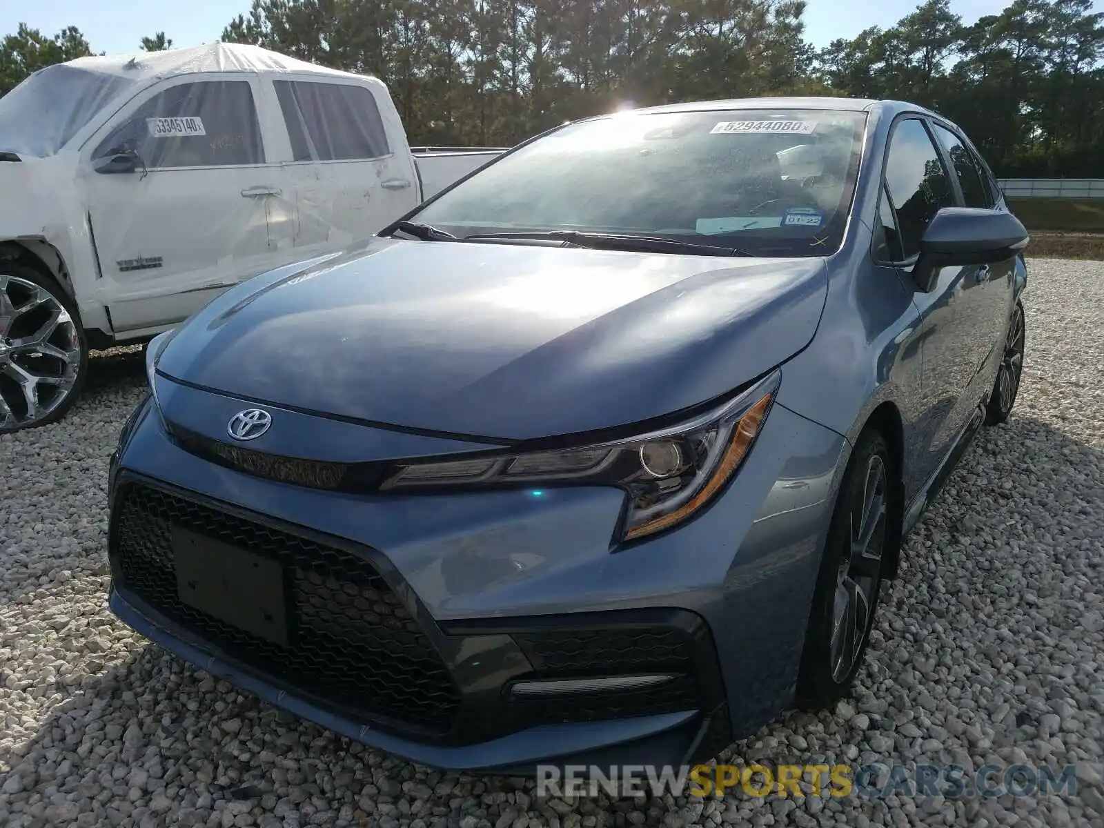 2 Photograph of a damaged car 5YFP4RCE2LP025233 TOYOTA COROLLA 2020