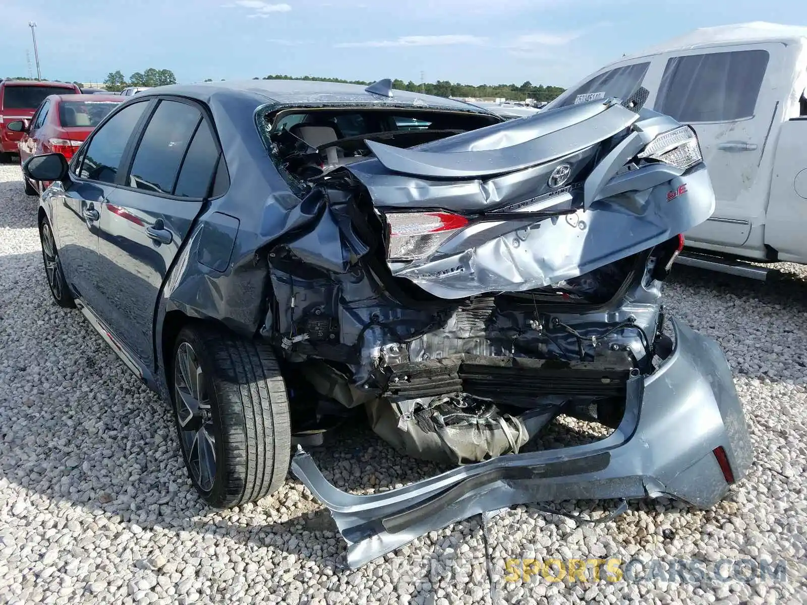 3 Photograph of a damaged car 5YFP4RCE2LP025233 TOYOTA COROLLA 2020